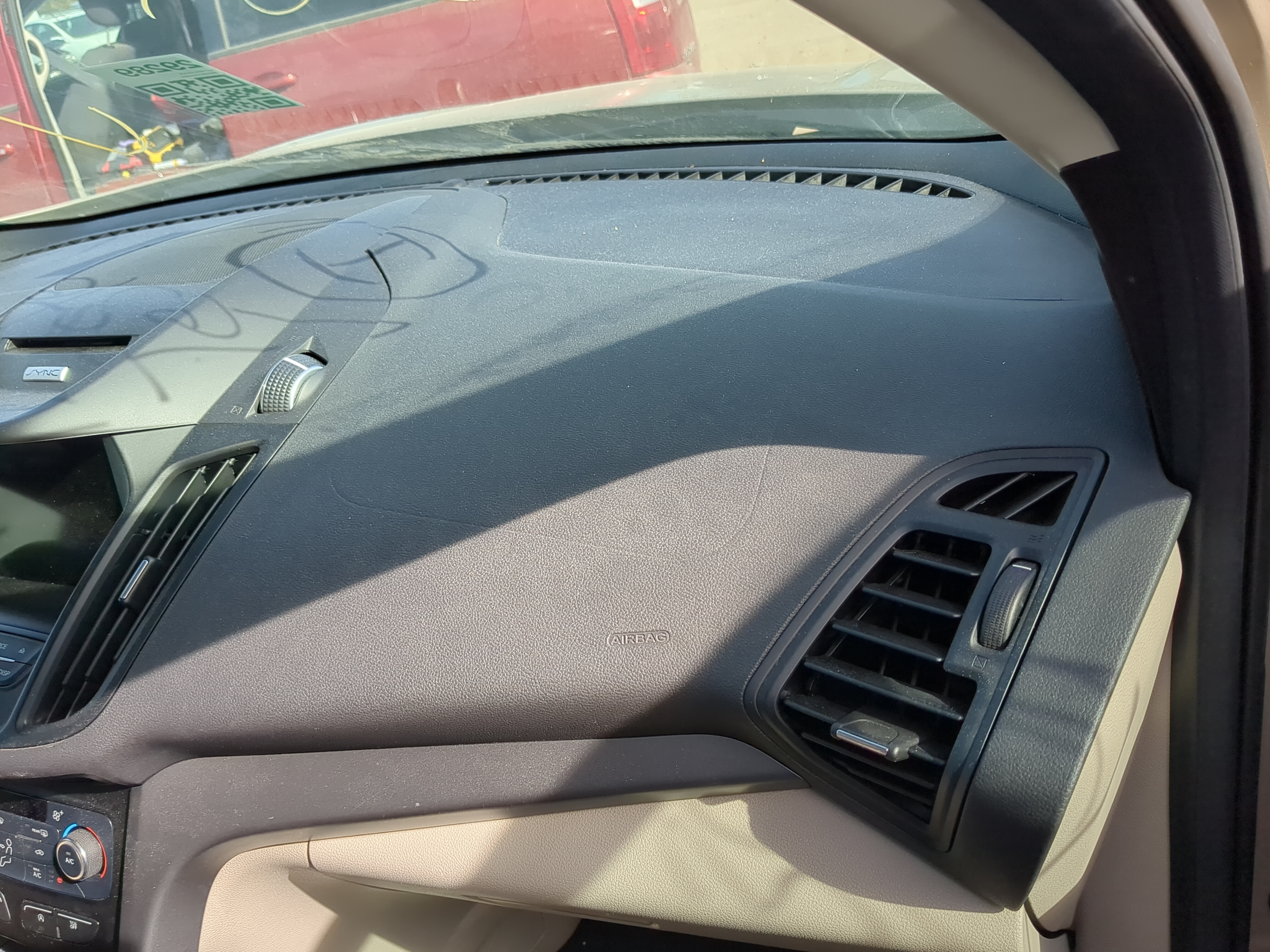 2015-2019 Ford Escape Air Bag Passenger Right Dashboard Oem 1219824 - Oemusedautoparts1.com