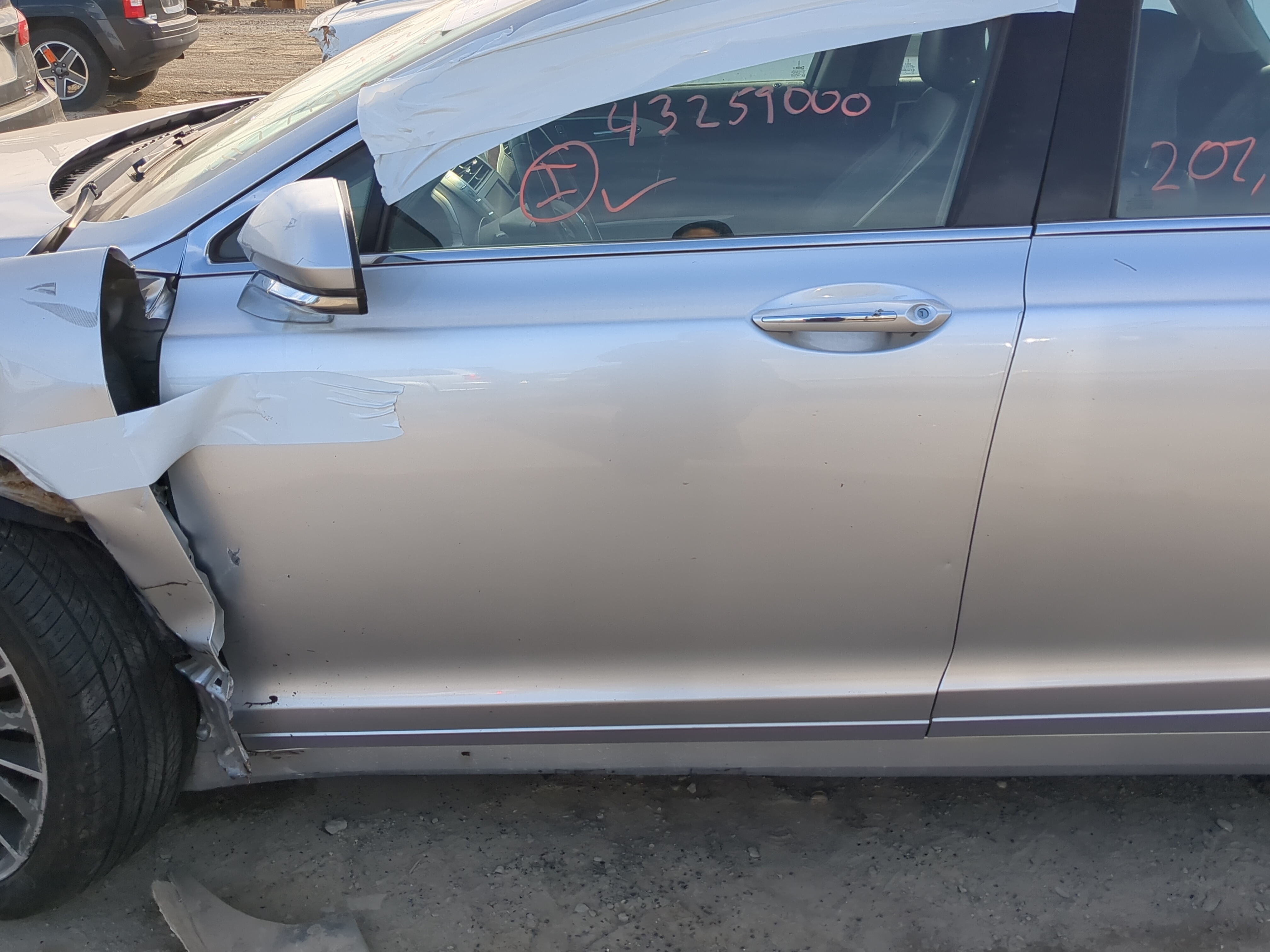 2013-2016 Lincoln Mkz Driver Front Door Oem 1220045 - Oemusedautoparts1.com