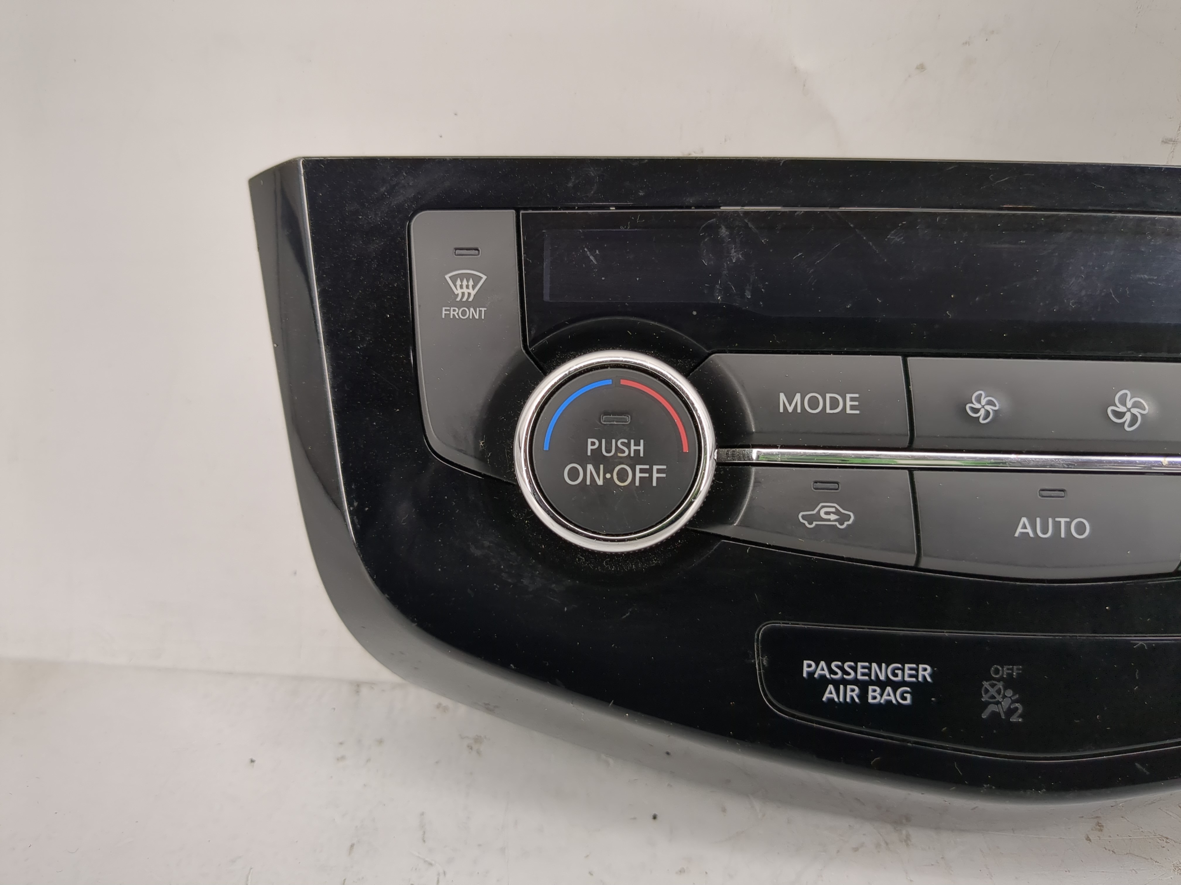 2014-2016 Nissan Rogue Ac Heater Roof Climate Control 27500 4ba0a 1220144 - Oemusedautoparts1.com