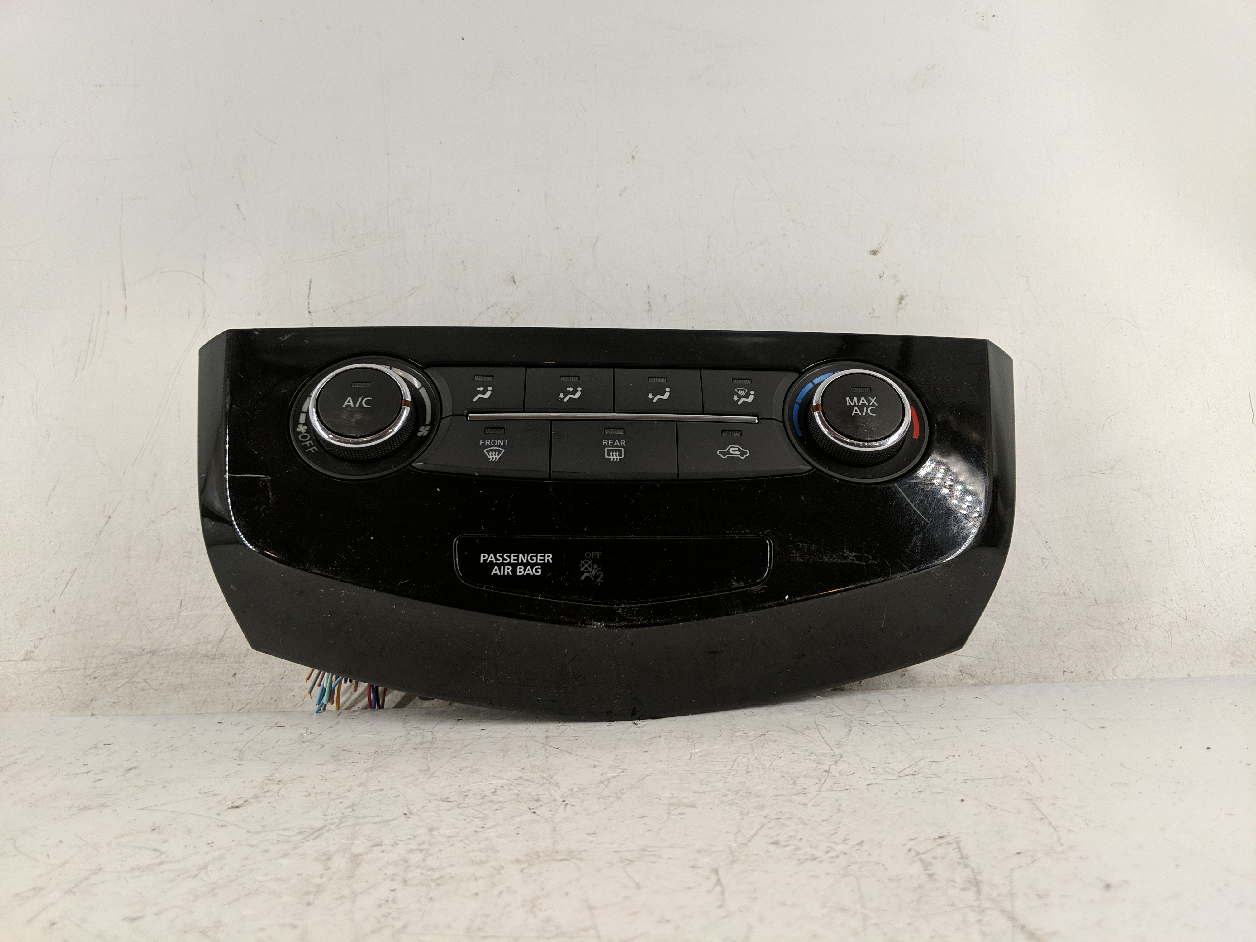 2014-2016 Nissan Rogue Ac Heater Roof Climate Control 275004bb0b 1220149 - Oemusedautoparts1.com