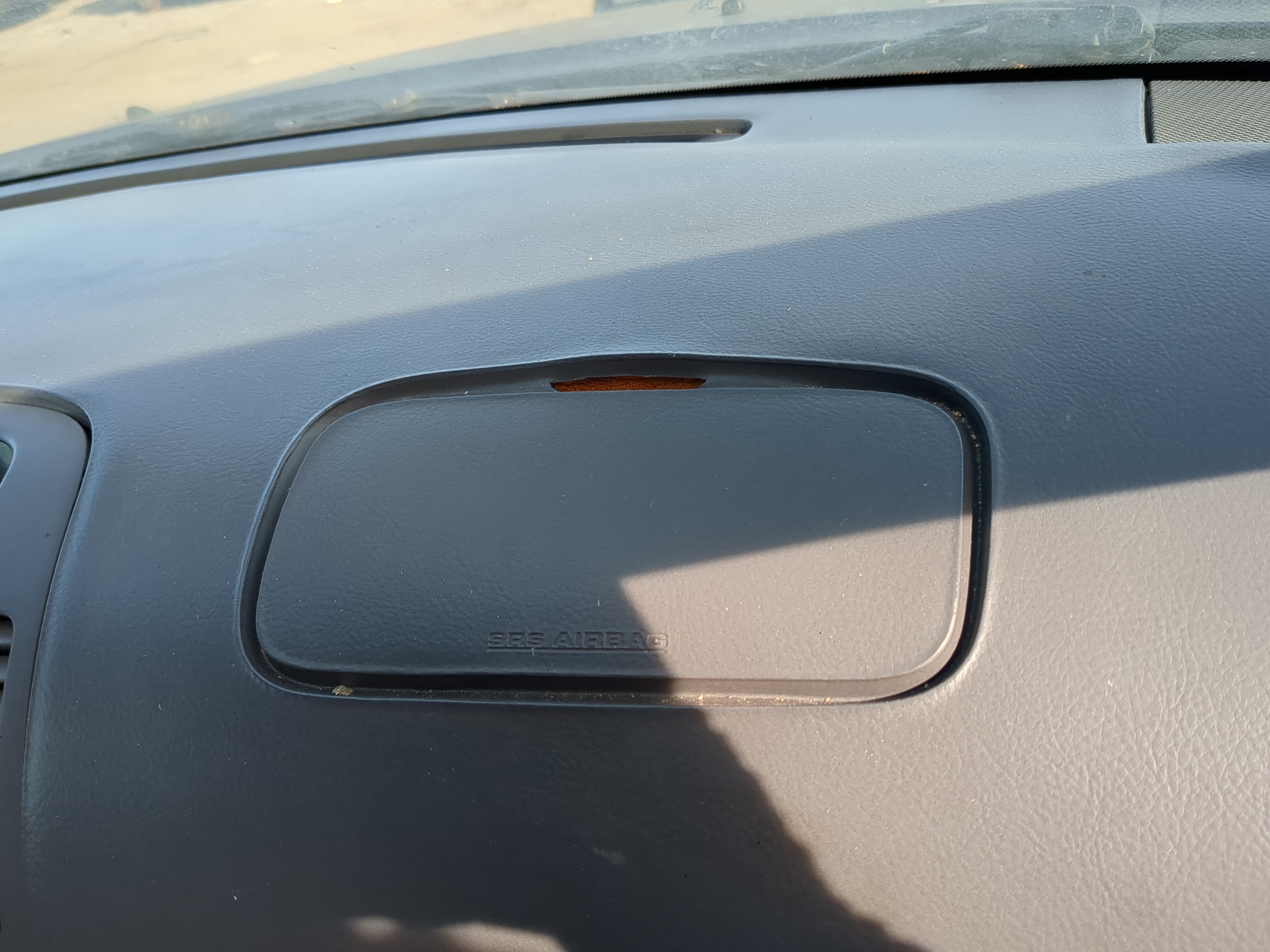 2002-2003 Toyota Camry Air Bag Passenger Right Dashboard Oem 1220207 - Oemusedautoparts1.com