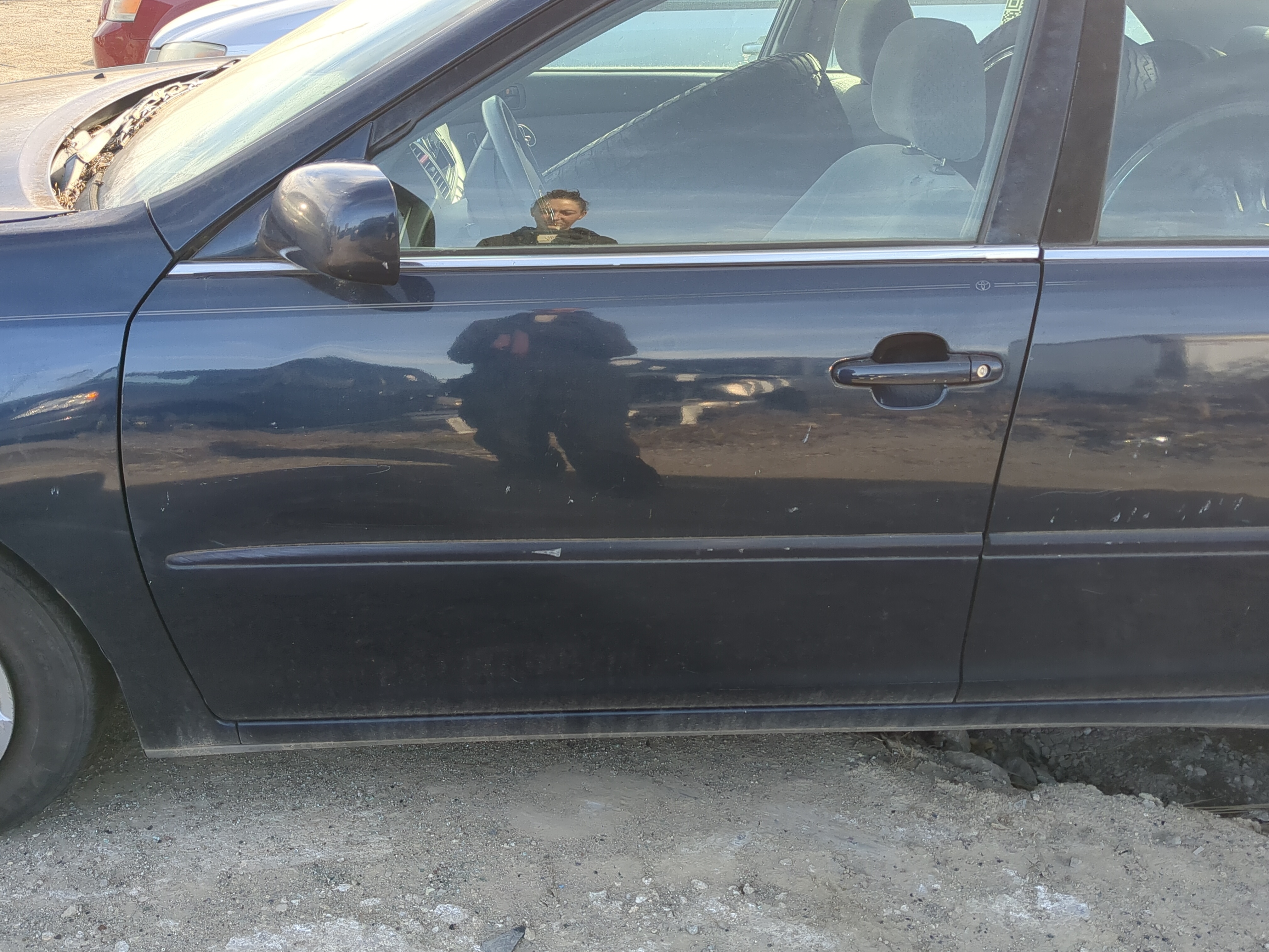 2002-2006 Toyota Camry Driver Front Door Oem 1220239 - Oemusedautoparts1.com