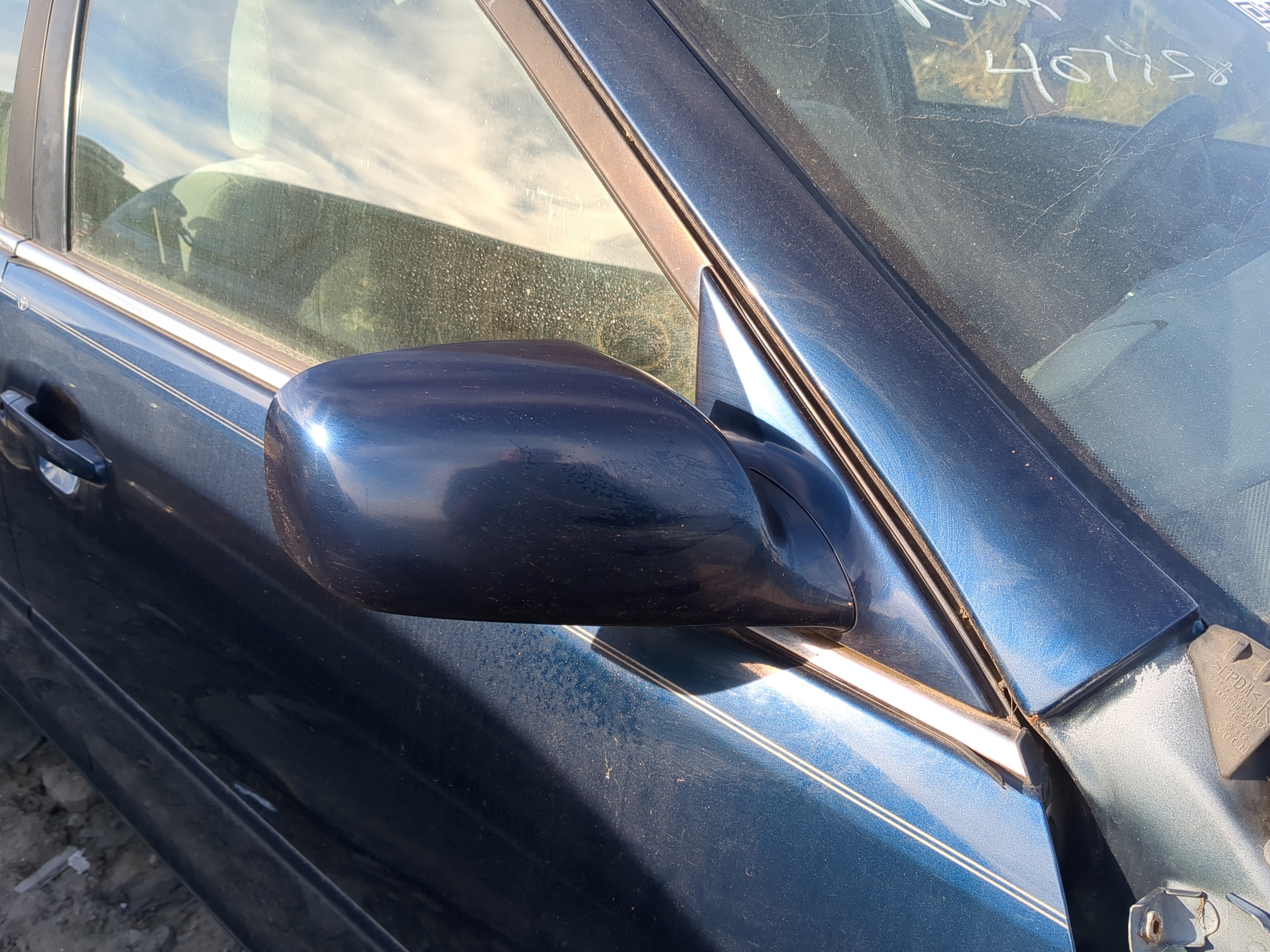 2002-2006 Toyota Camry Passenger Right Side View Power Door Mirror 1220252 - Oemusedautoparts1.com