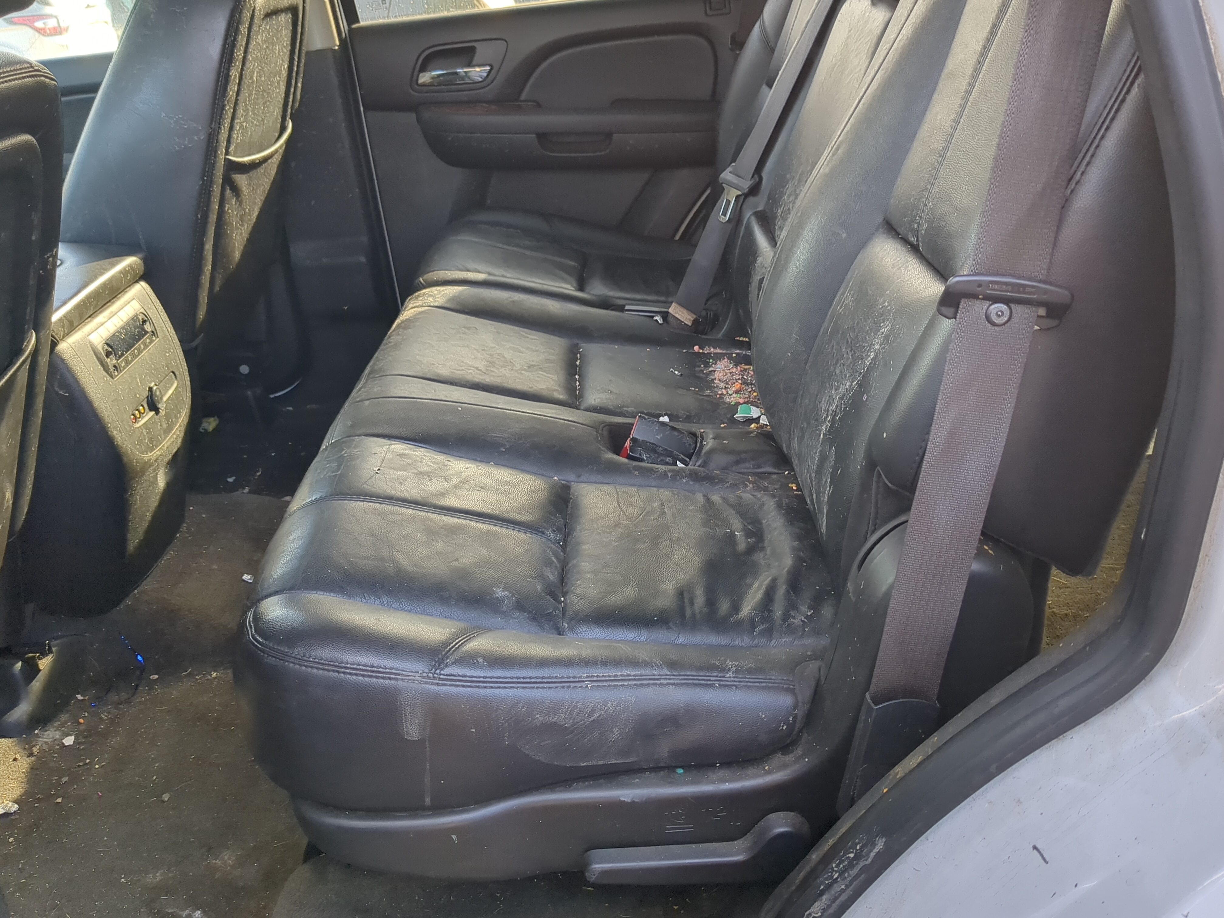 2012 Chevrolet Tahoe Rear Seat Oem 1220503 - Oemusedautoparts1.com