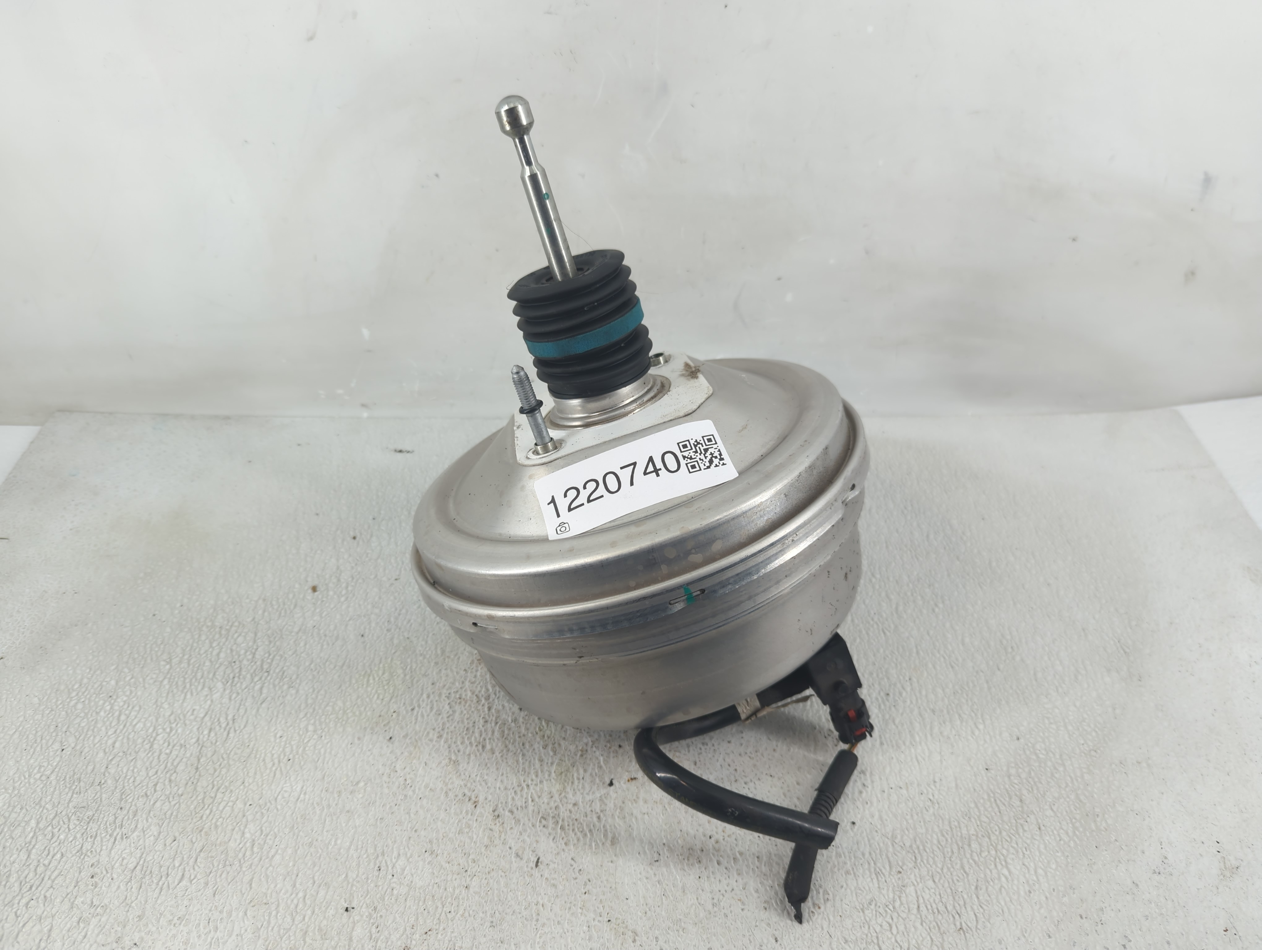 2018-2022 Chevrolet Equinox Power Brake Booster Oem 1220740 - Oemusedautoparts1.com