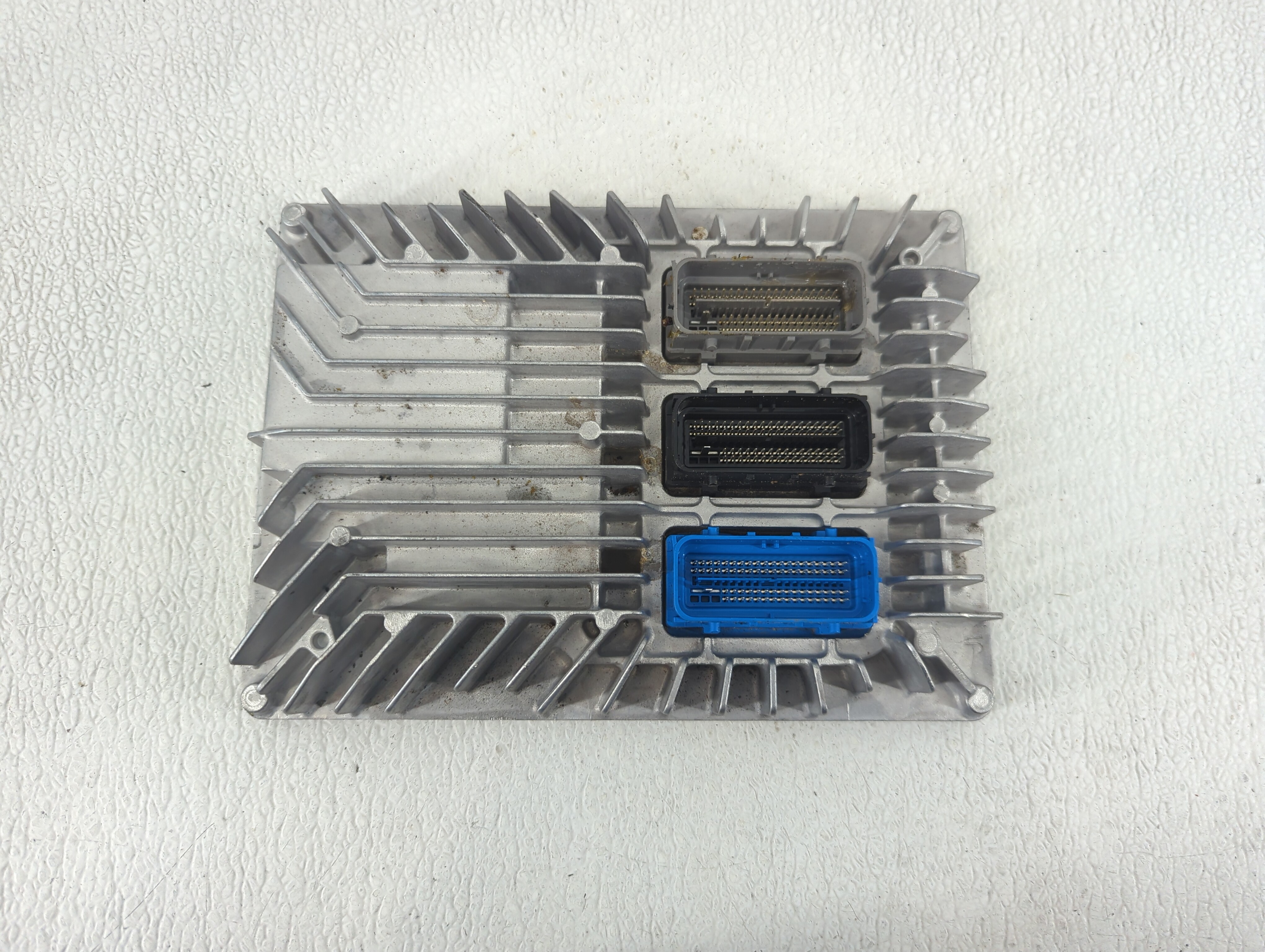 2013-2016 Chevrolet Equinox Engine Control Computer Ecu Pcm Ecm Pcu Oem 1220773 - Oemusedautoparts1.com