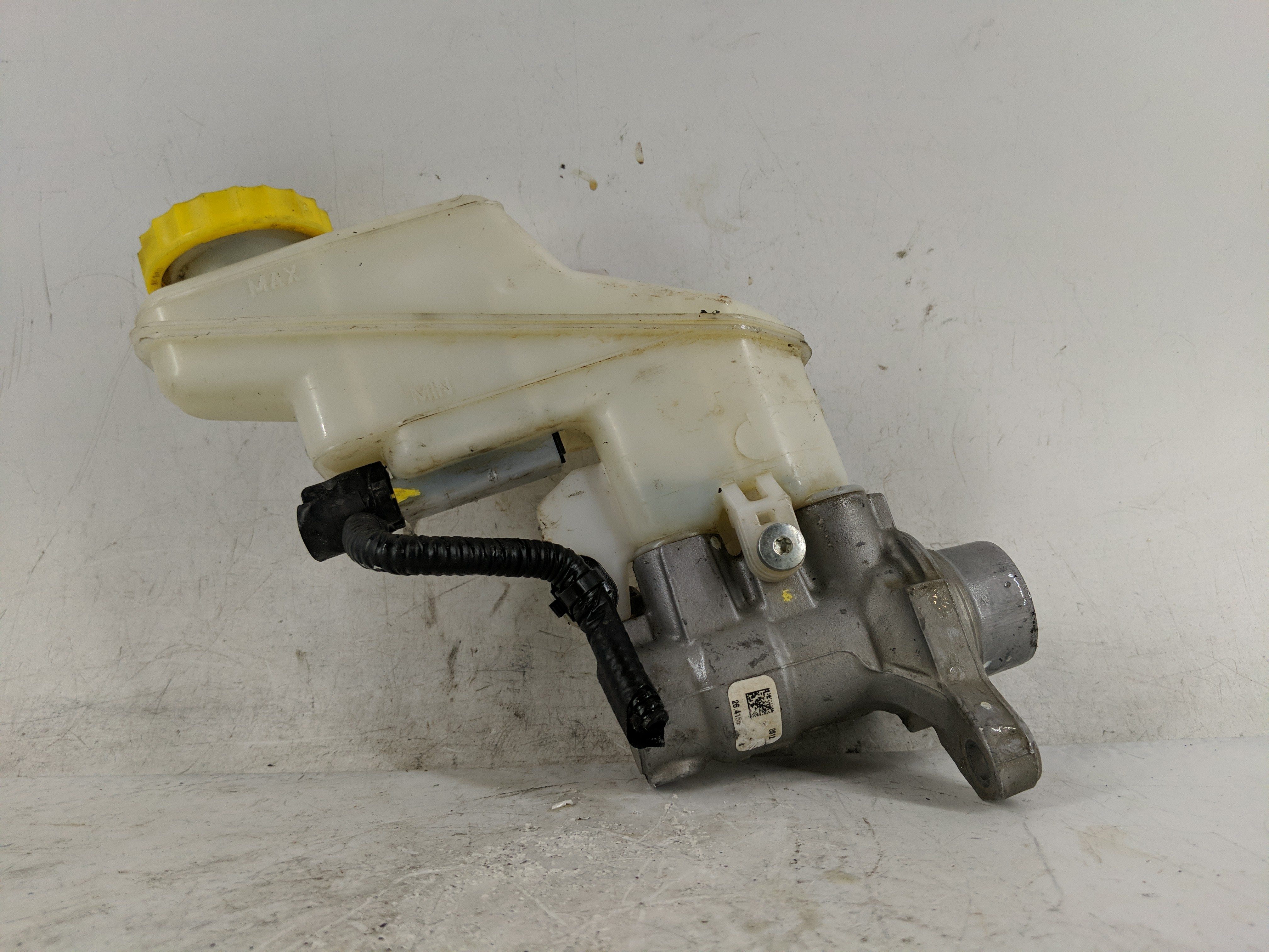 2022-2022 Nissan Sentra Brake Master Cylinder 1220842 - Oemusedautoparts1.com