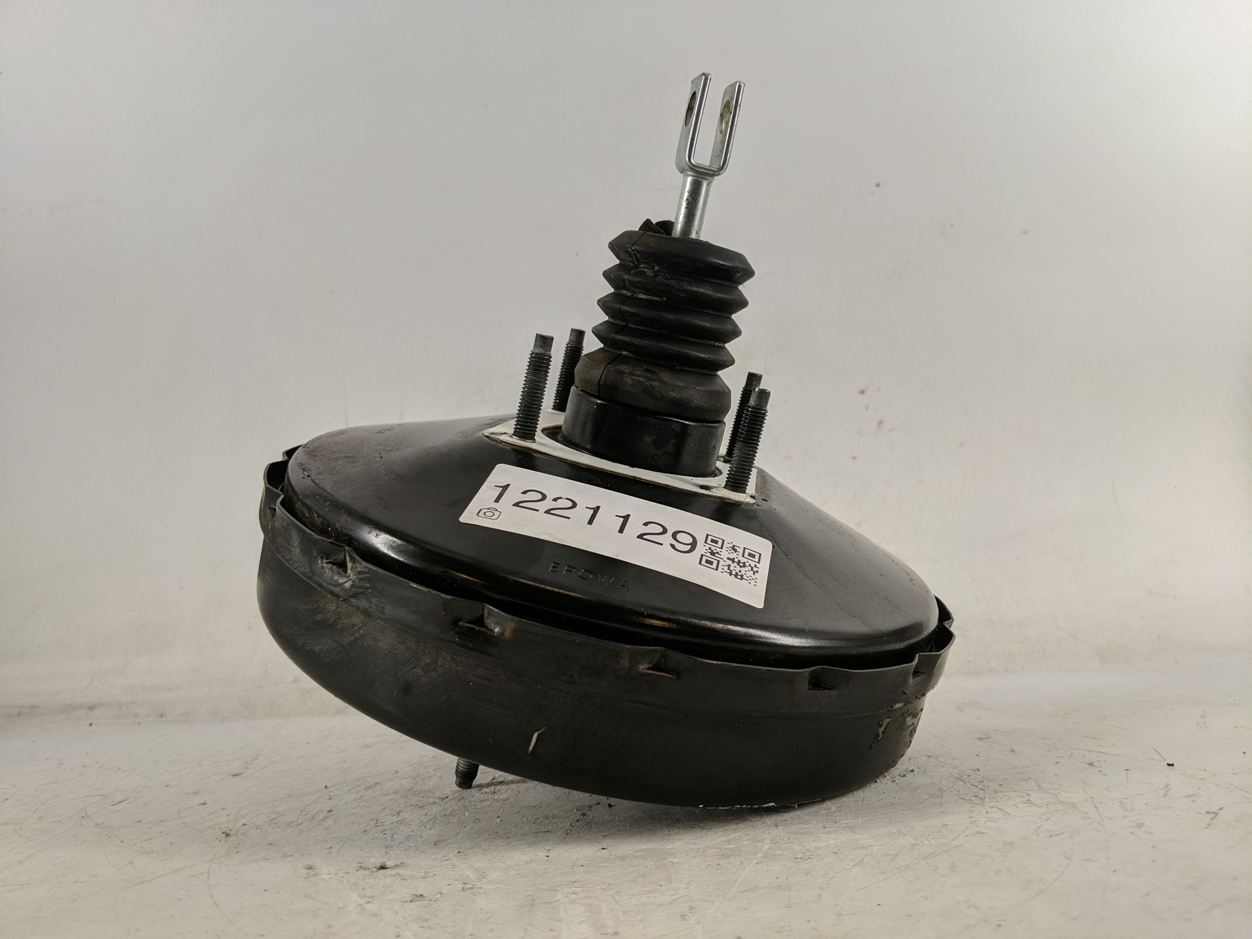 2014-2019 Ford Fiesta Power Brake Booster Oem 1221129 - Oemusedautoparts1.com