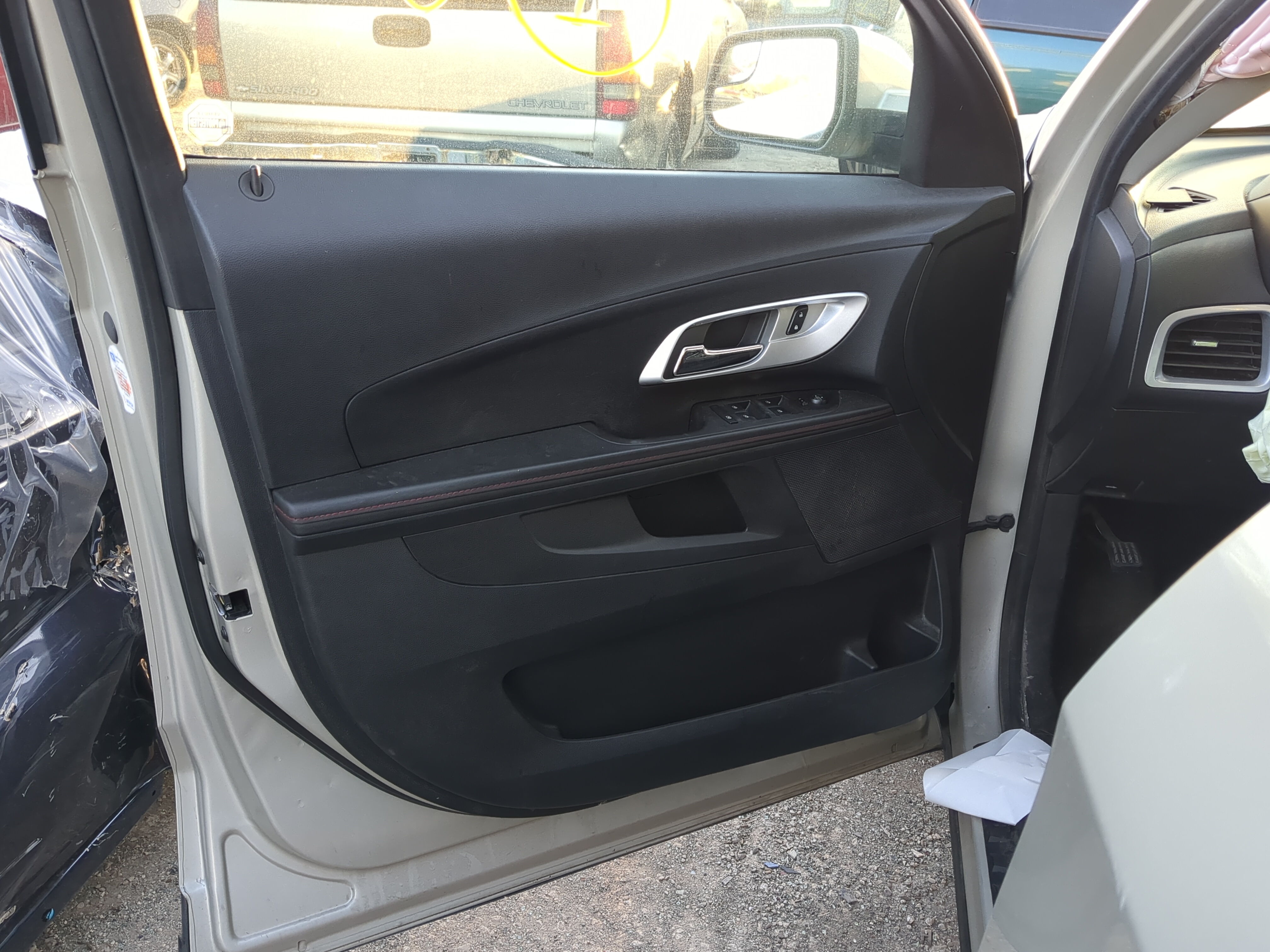 Picture of 2014 Chevrolet Equinox Front Left Driver Interior Door Panel Trim 1221426