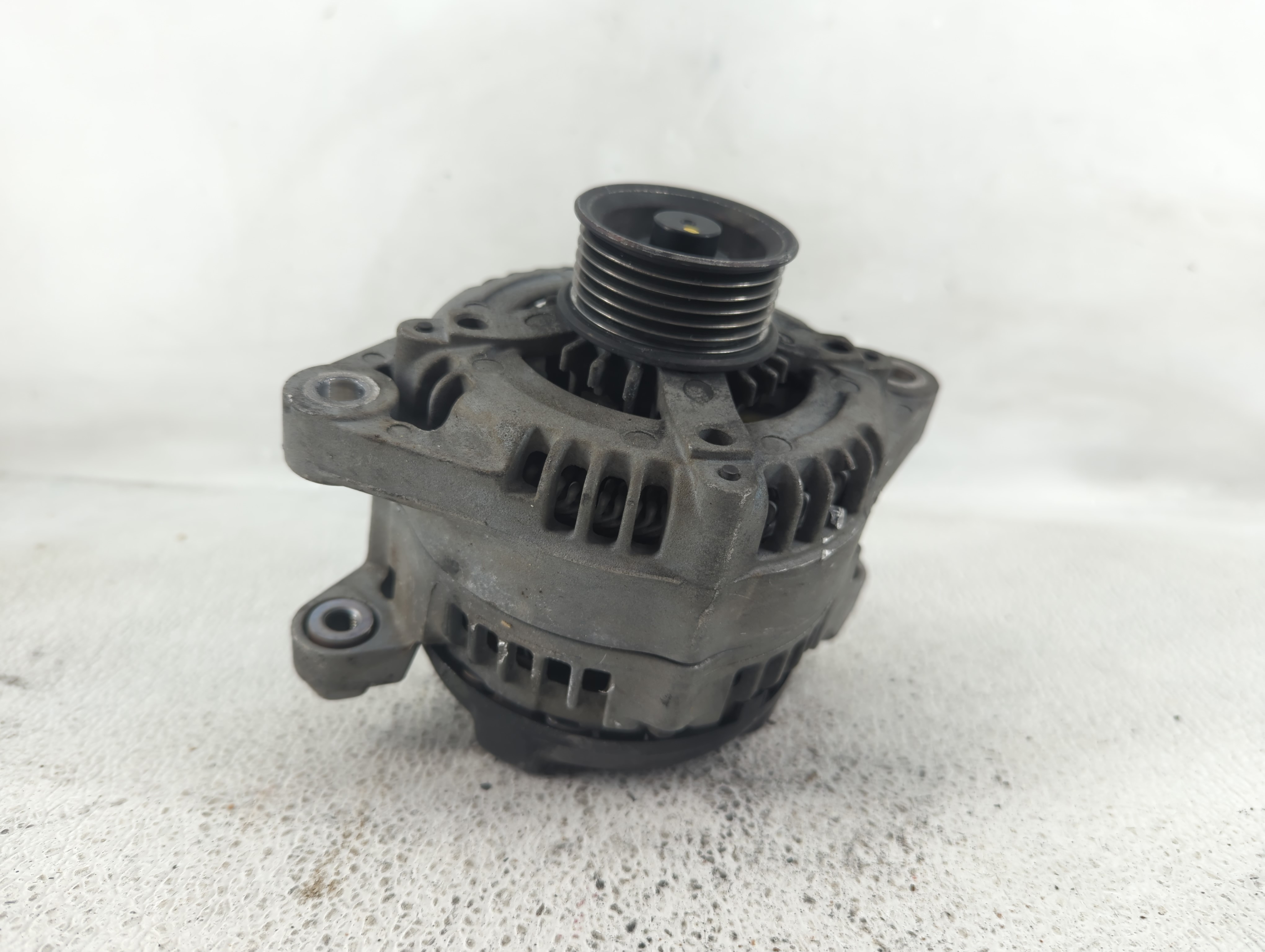 2019 Hyundai Santa Fe Alternator Generator Charging Assembly Engine Oem 1221581 - Oemusedautoparts1.com