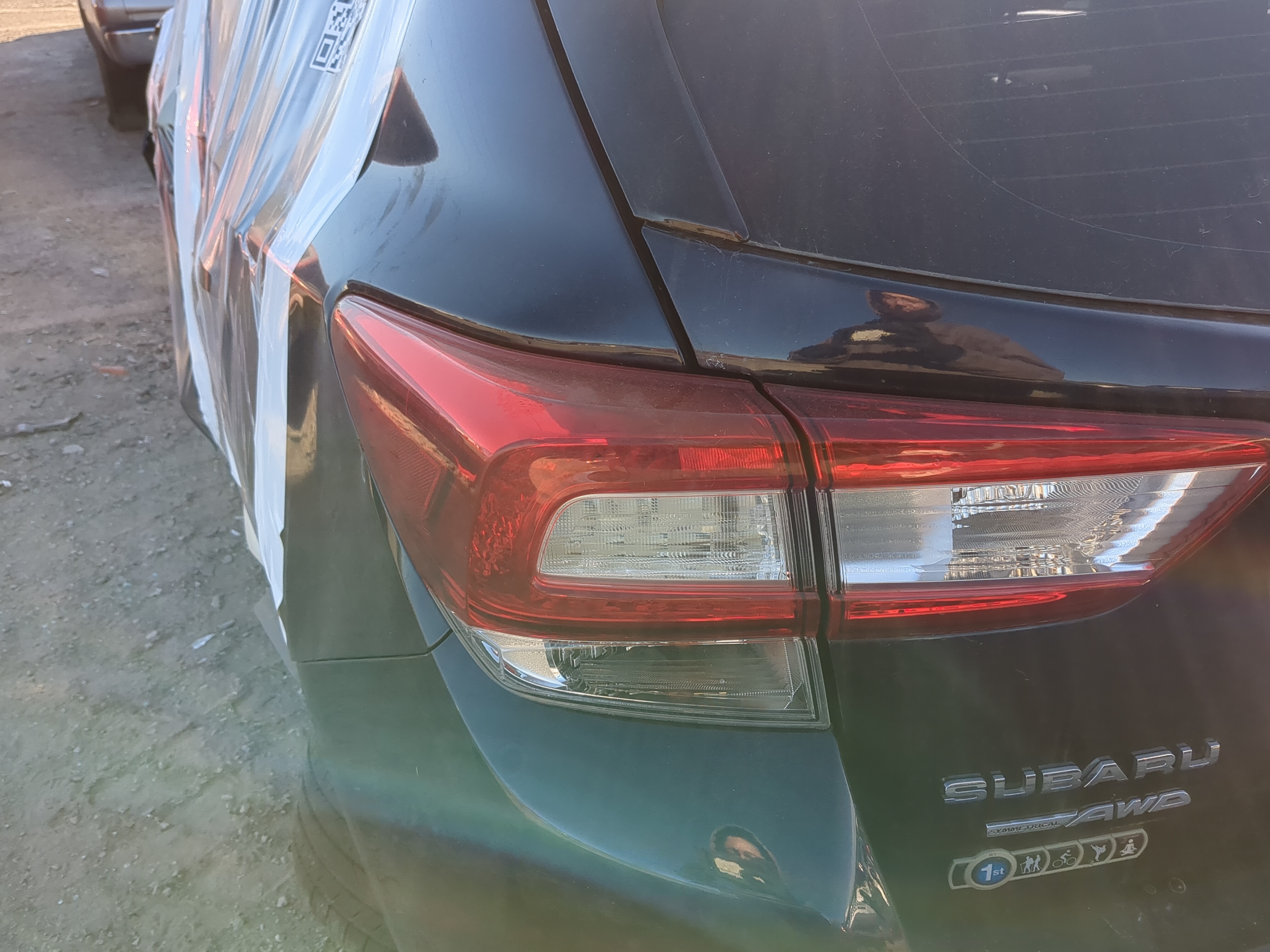 Picture of 2019 Subaru Impreza Driver Left Side Tail Light Taillight Oem 1221648