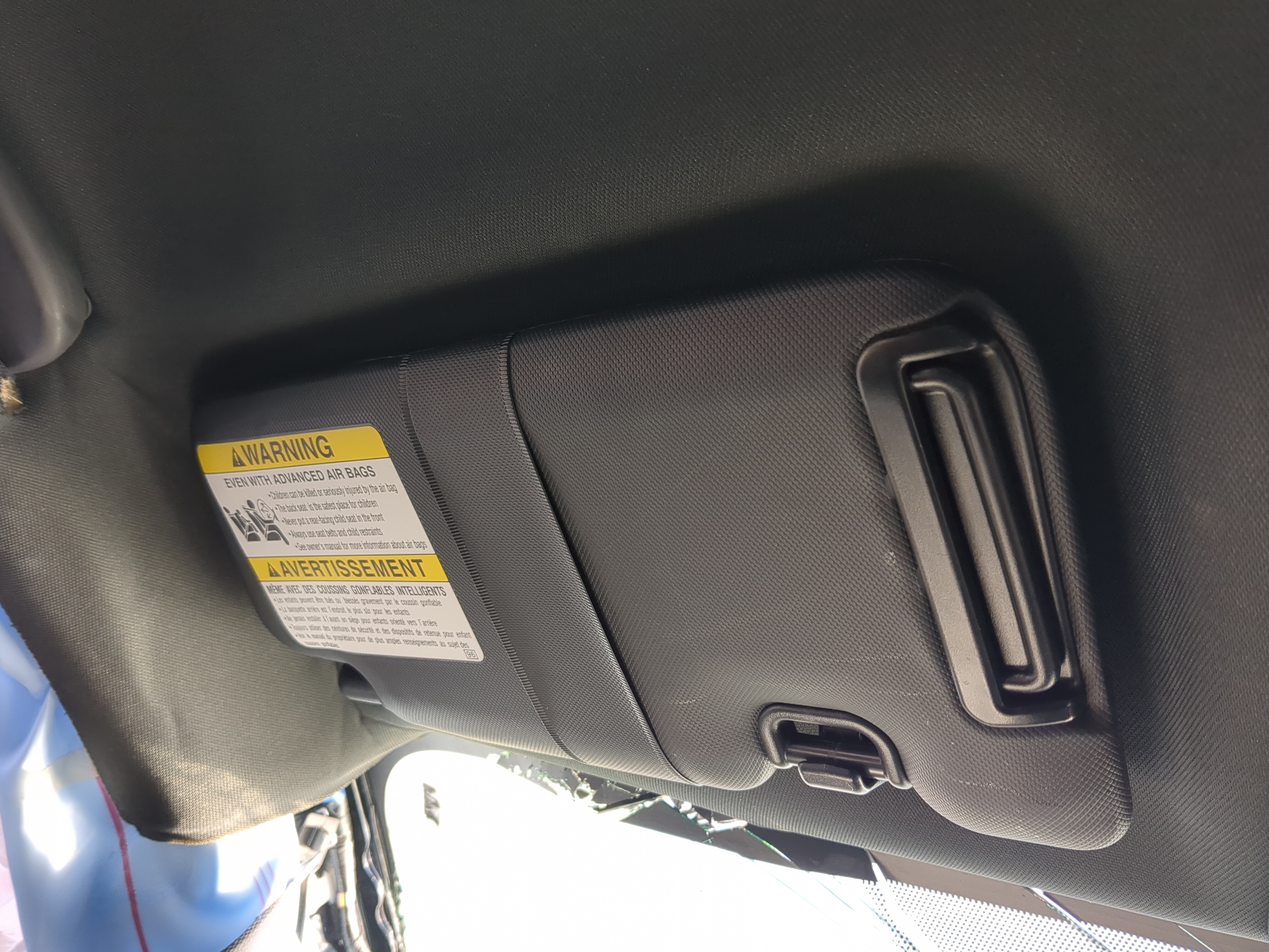 2017-2022 Subaru Impreza Driver Sun Visor Mirror Left Sunvisor 1221675 - Oemusedautoparts1.com