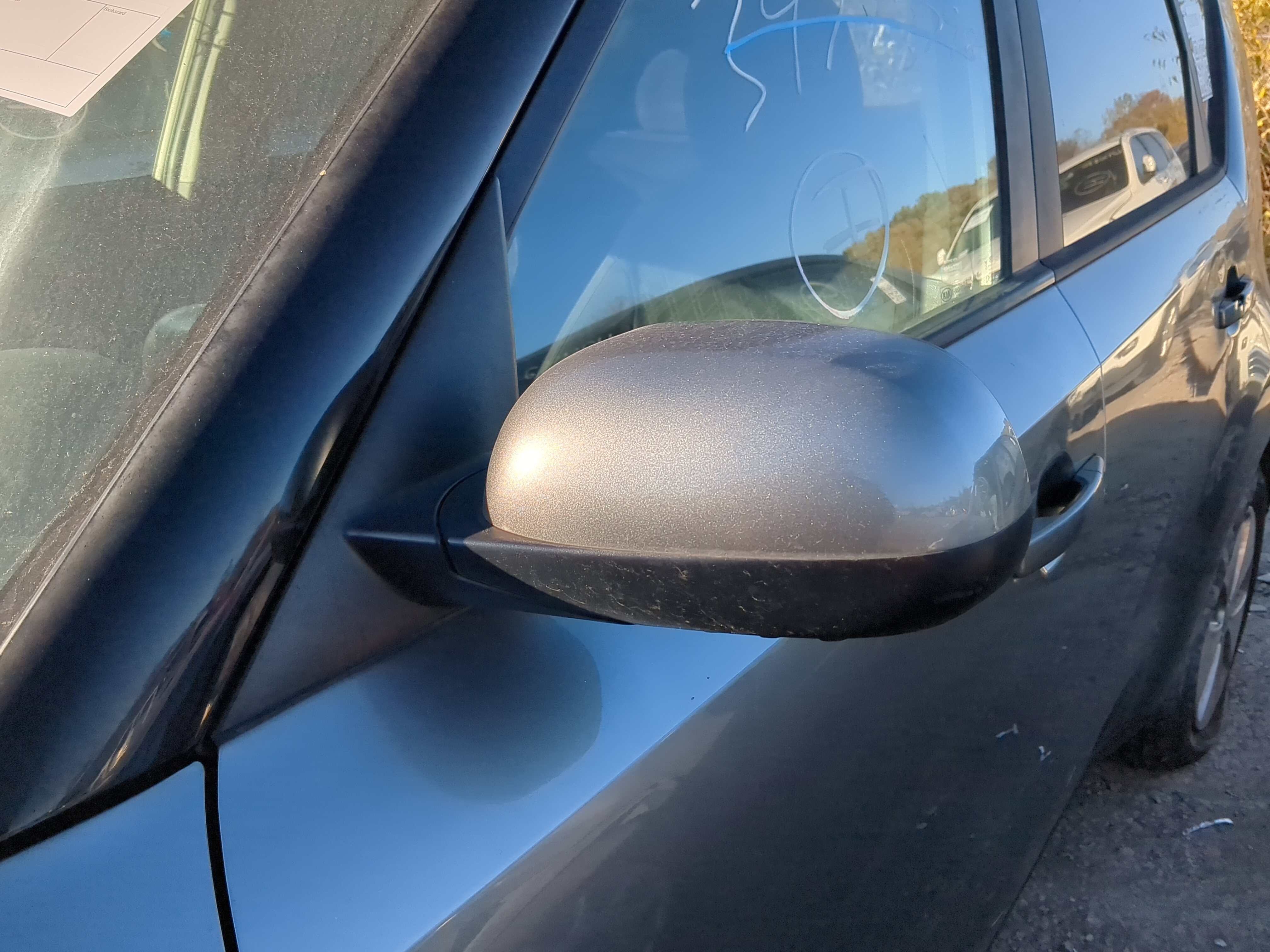 2014-2019 Kia Soul Driver Left Side View Power Door Mirror 1221729 - Oemusedautoparts1.com