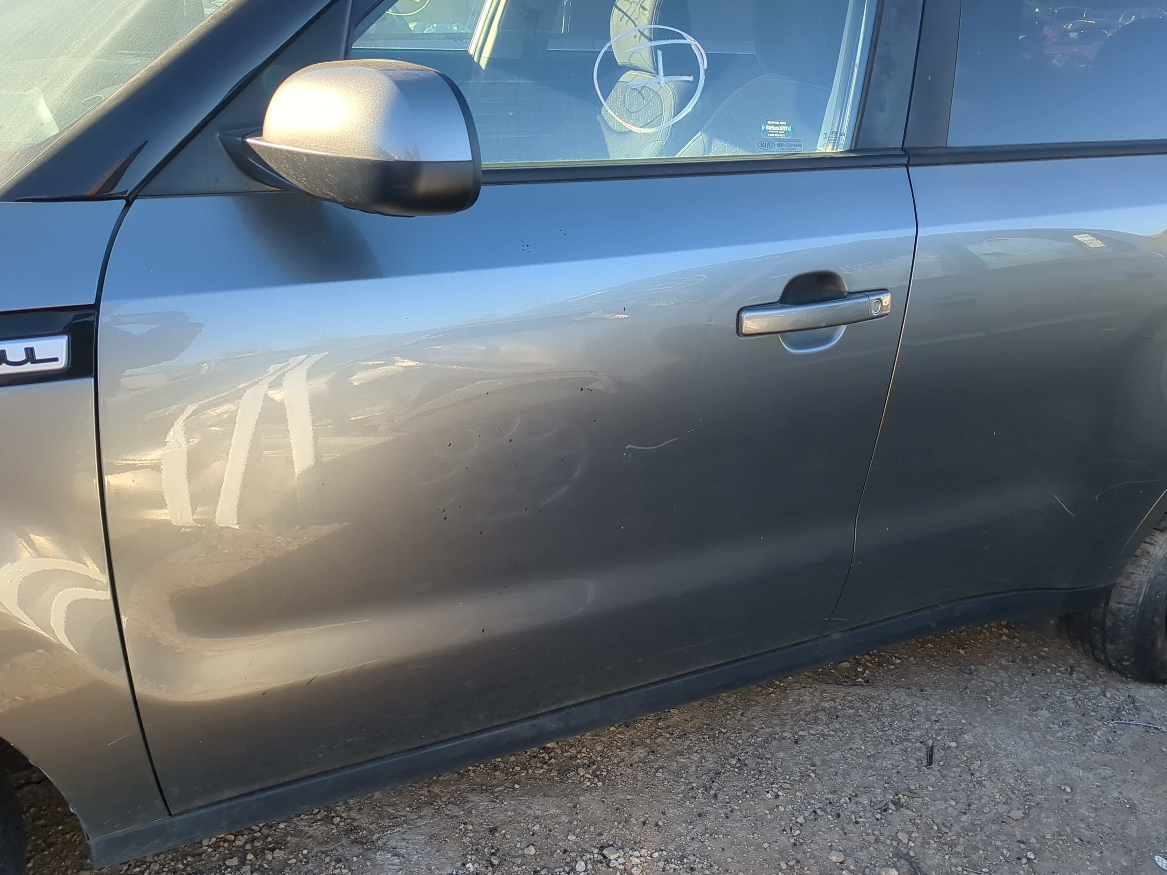 2014-2016 Kia Soul Driver Front Door Oem 1221756 - Oemusedautoparts1.com