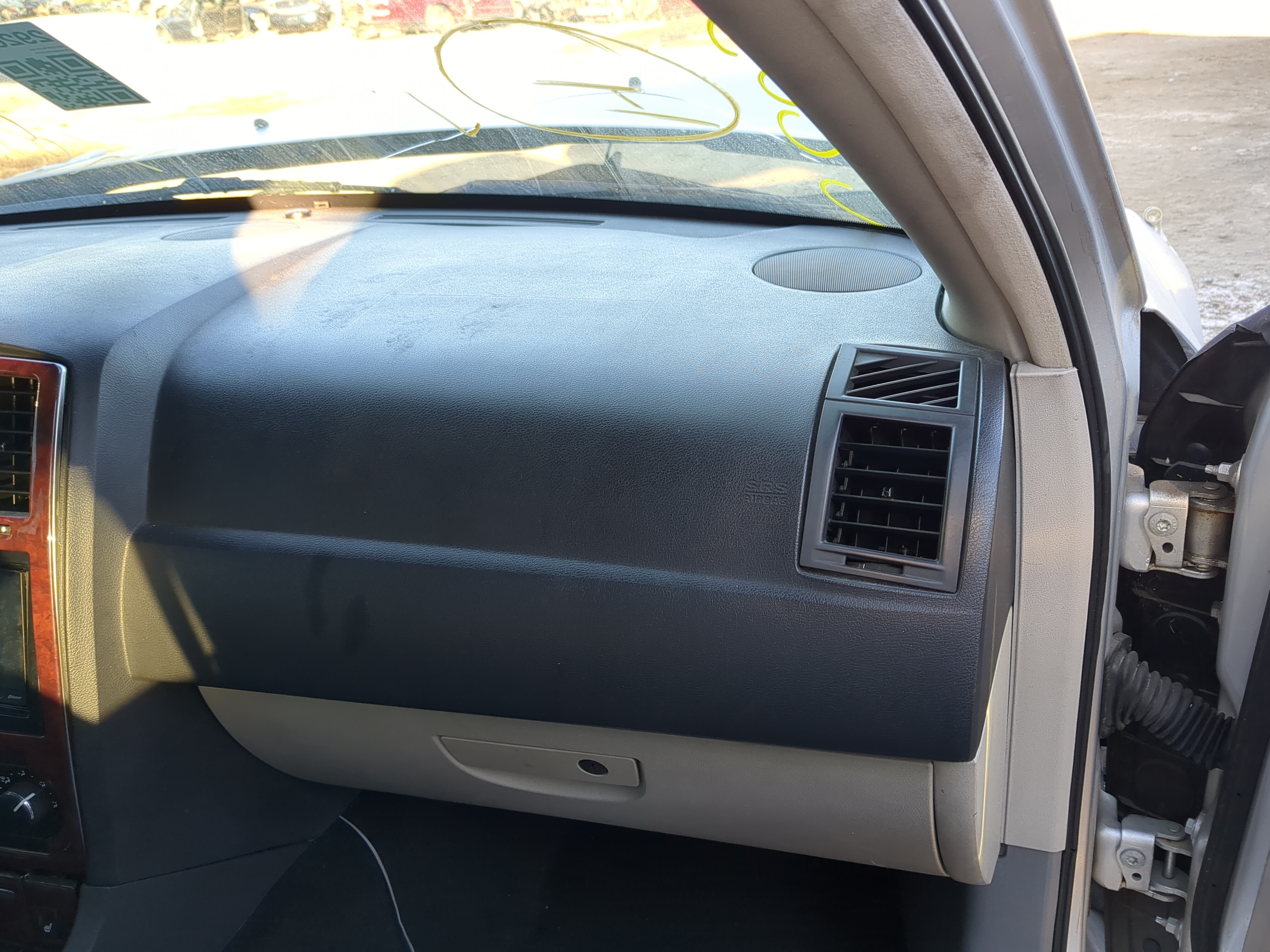 Chrysler 300c Air Bag Passenger Right Dashboard Oem 1221916 - Oemusedautoparts1.com