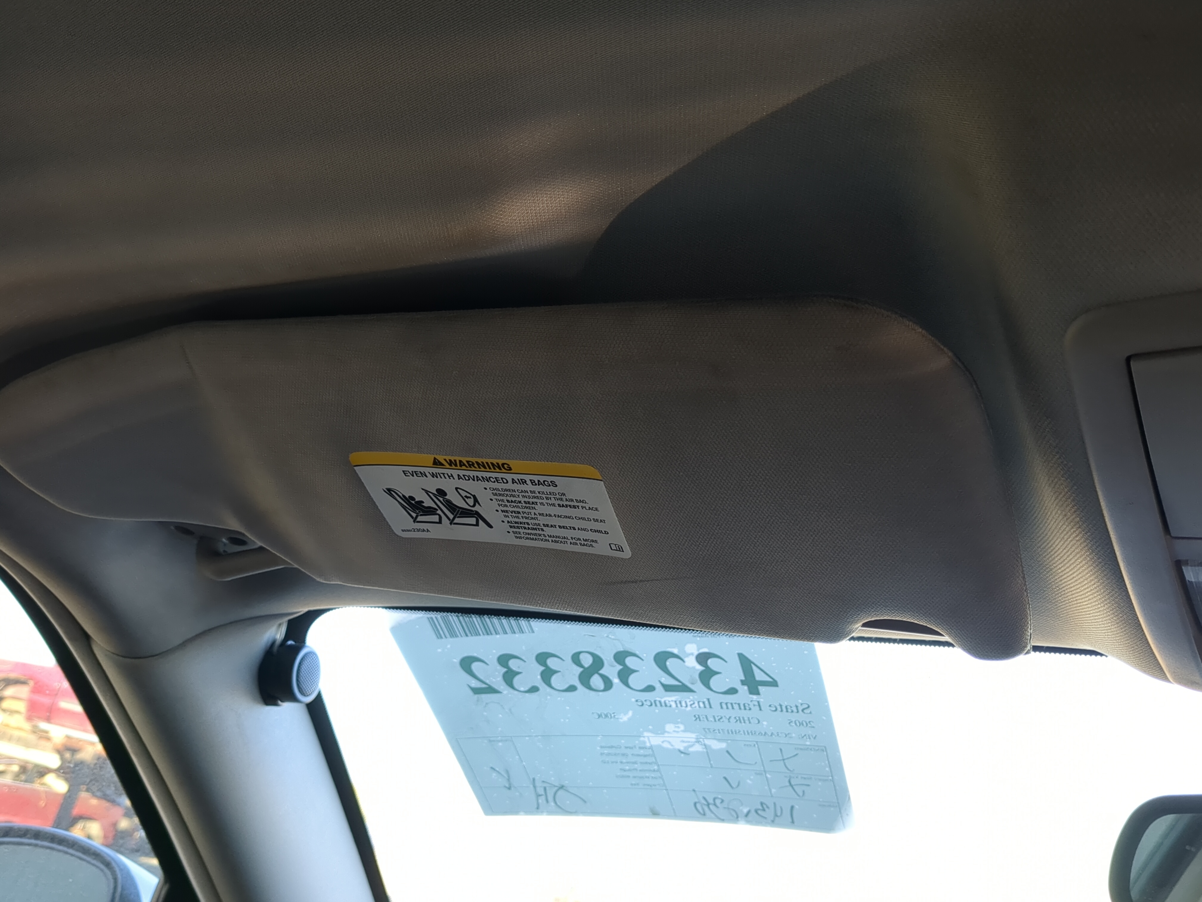 Chrysler 300c Driver Sun Visor Mirror Left Sunvisor 1221984 - Oemusedautoparts1.com