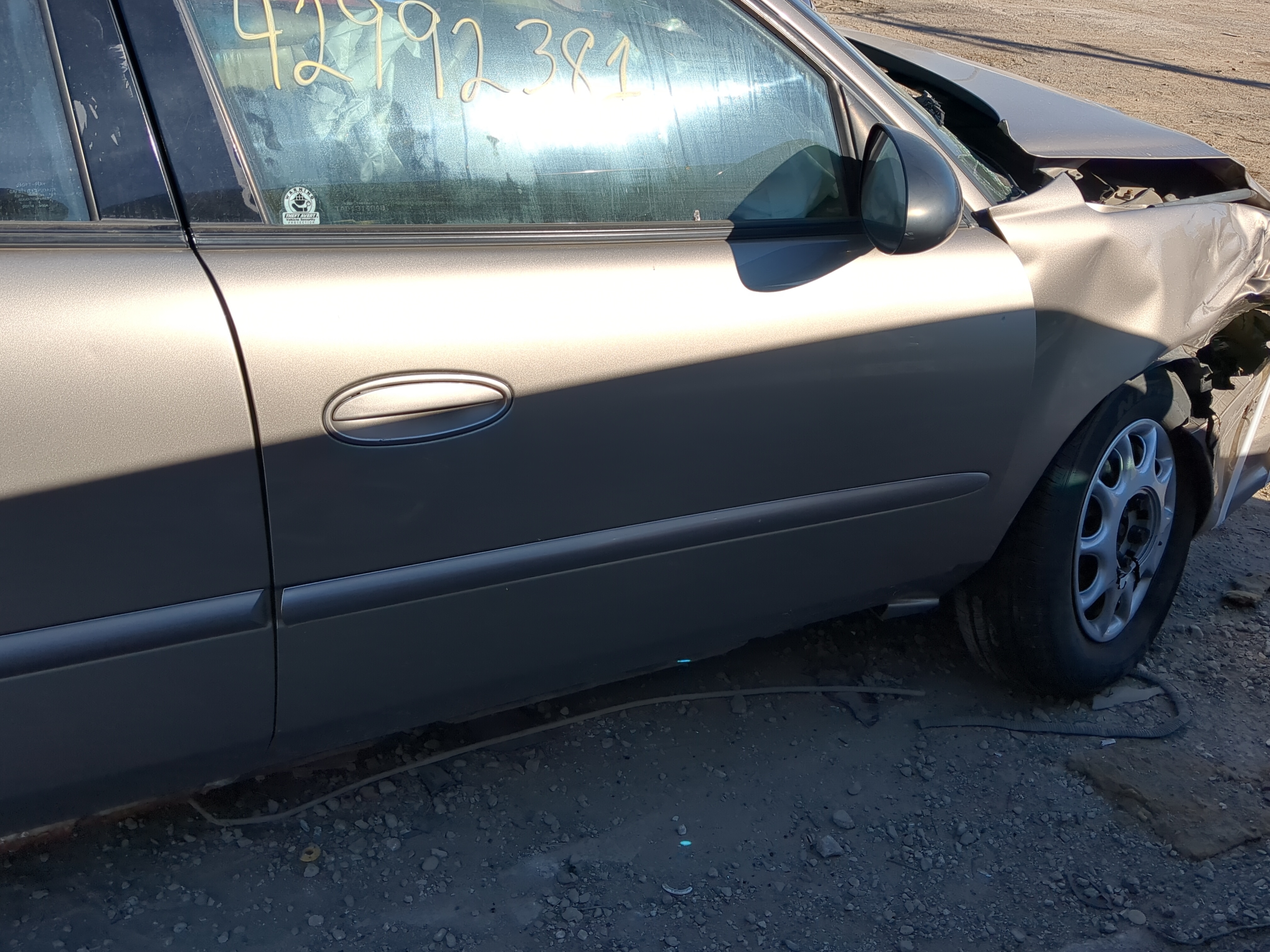 1997-2005 Buick Century Passenger Front Door Oem 1222218 - Oemusedautoparts1.com