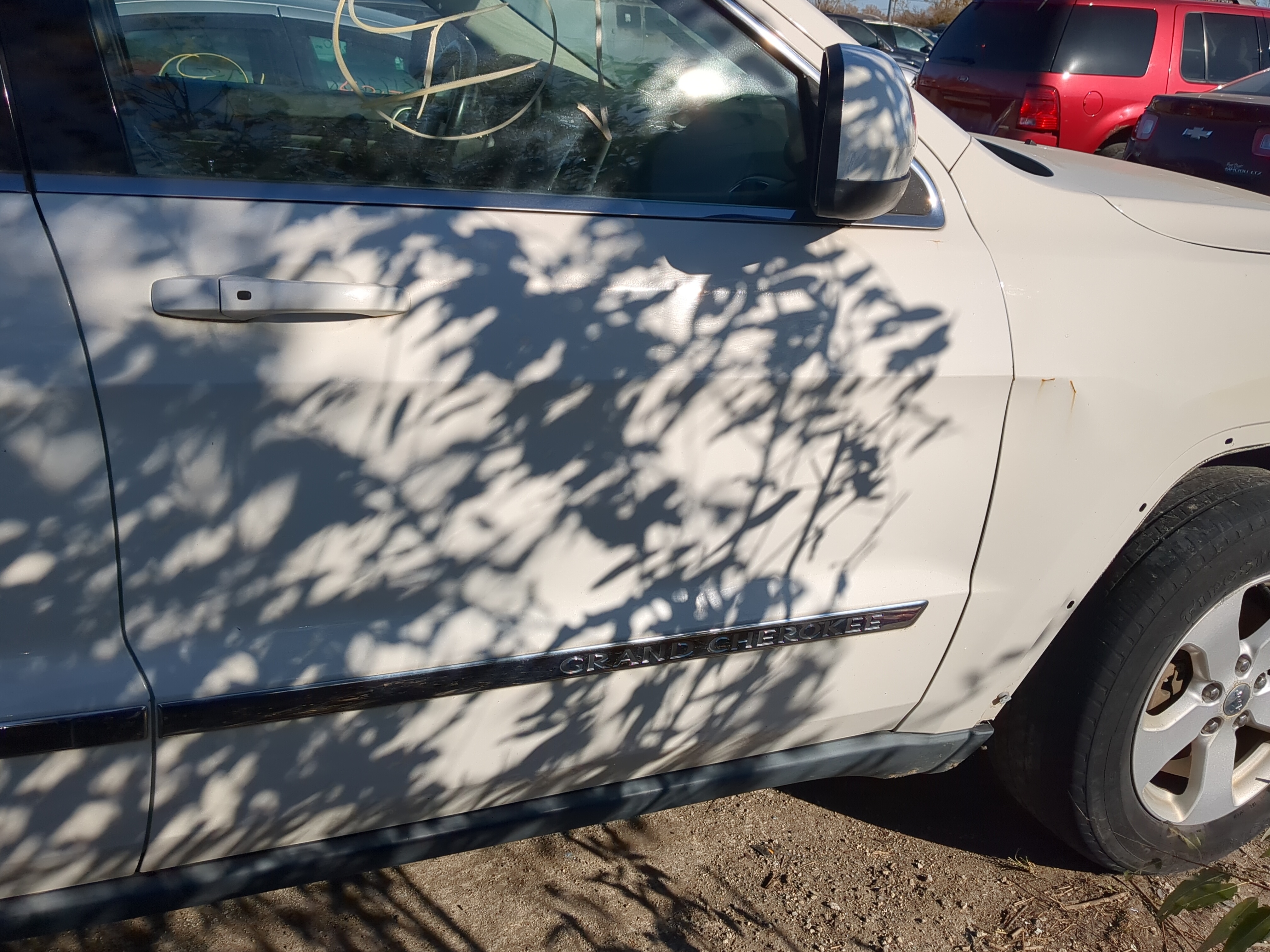 2011-2022 Jeep Grand Cherokee Passenger Front Door Oem 1222423 - Oemusedautoparts1.com