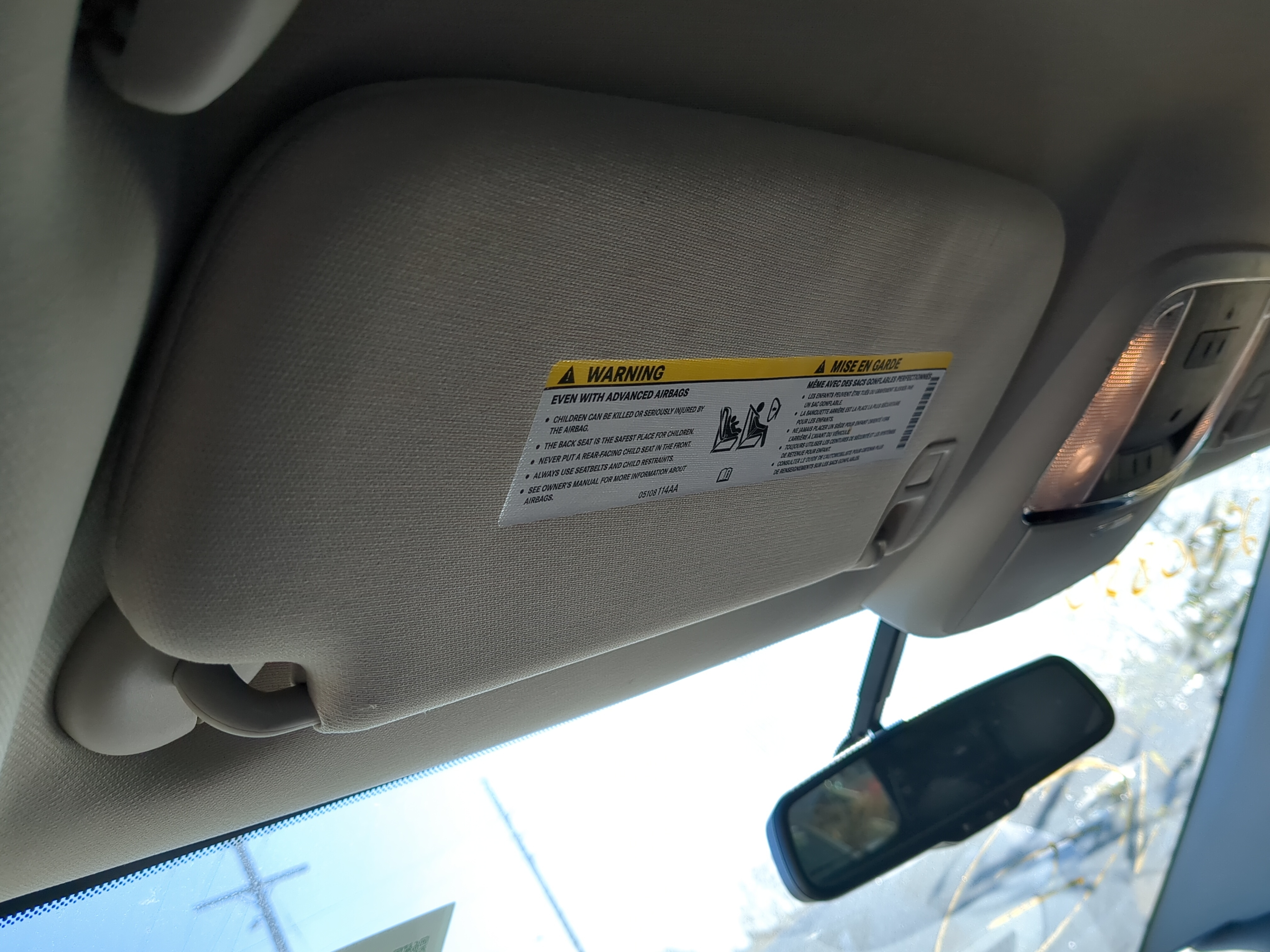 2011-2013 Jeep Grand Cherokee Driver Sun Visor Mirror Left Sunvisor 1222452 - Oemusedautoparts1.com