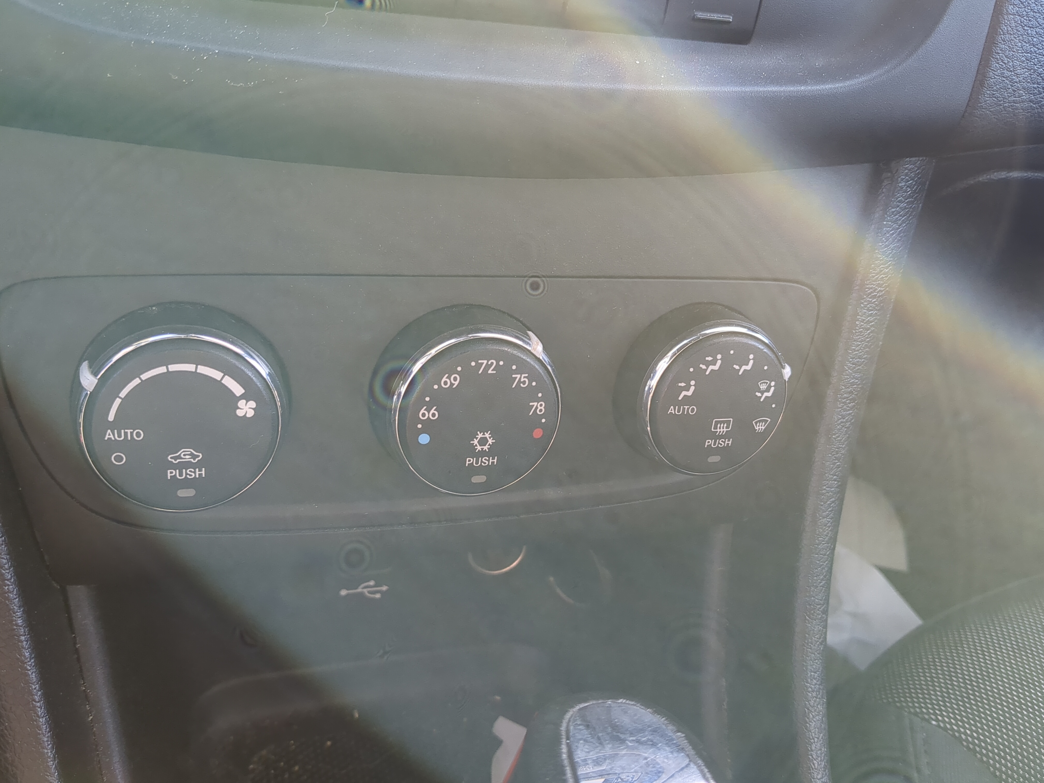 2008-2014 Dodge Avenger Ac Heater Climate Control 1222578 - Oemusedautoparts1.com