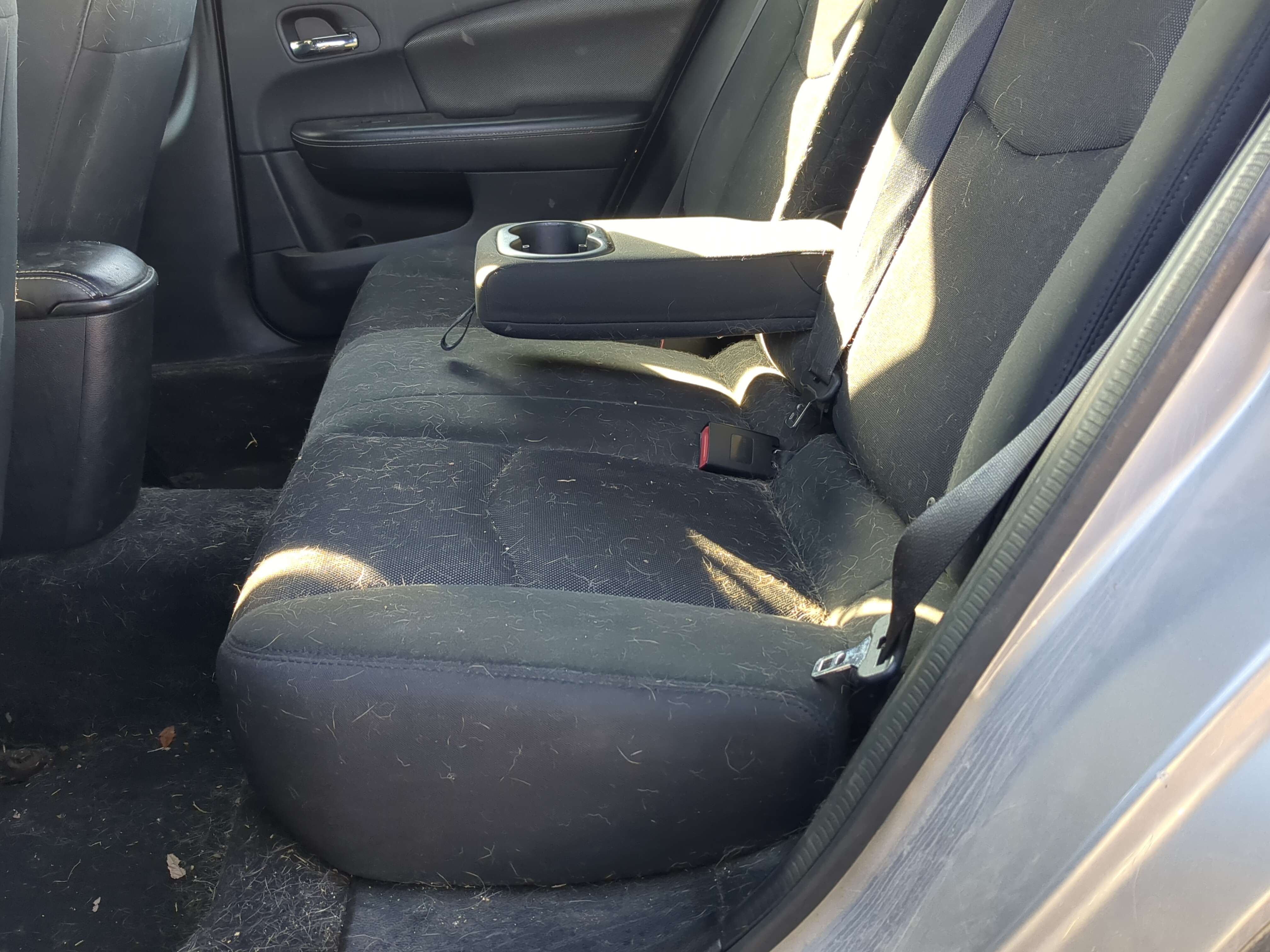 2014 Dodge Avenger Rear Seat Oem 1222655 - Oemusedautoparts1.com