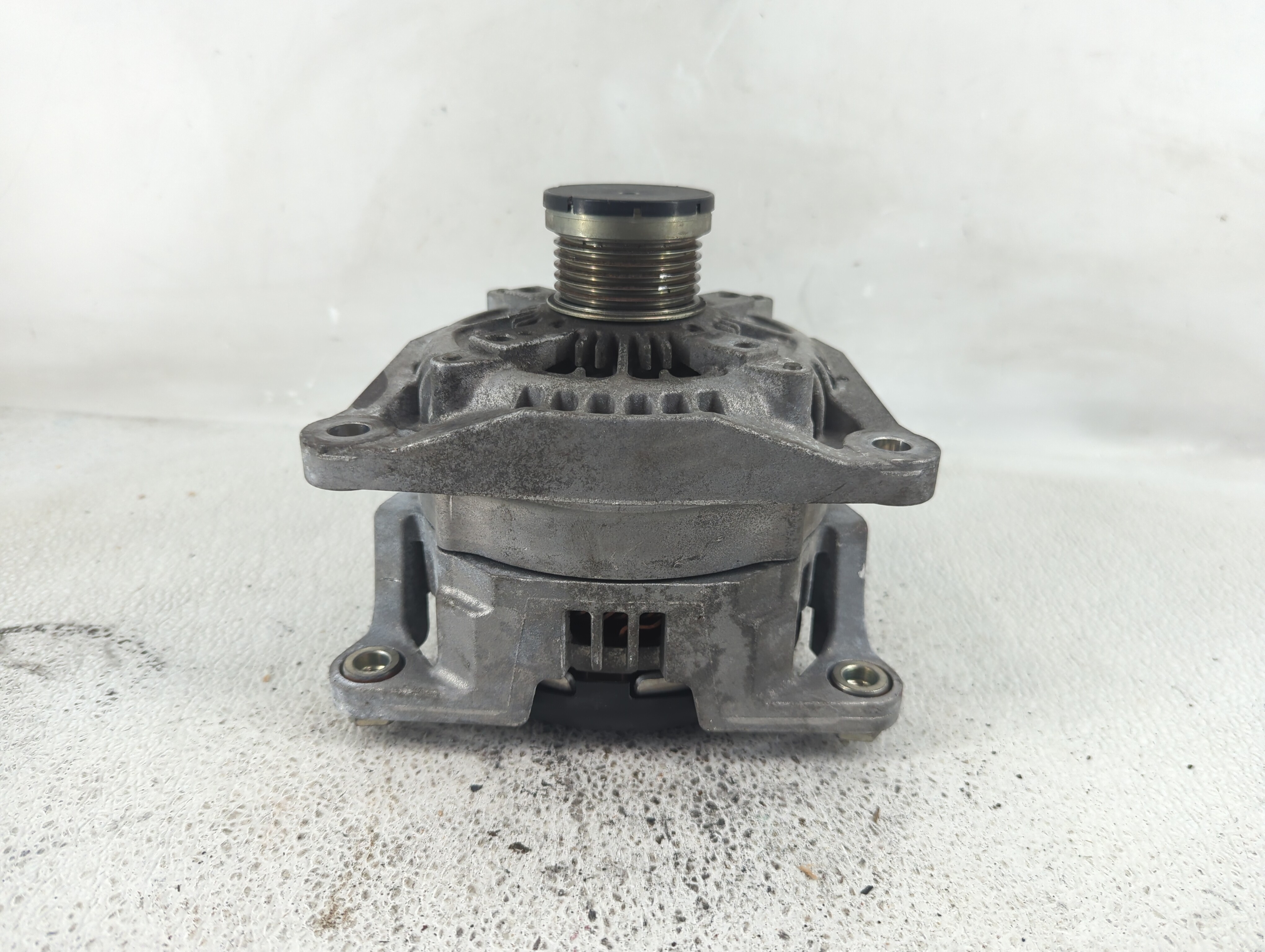 Alfa Romeo Stelvio Alternator Generator Charging Assembly Engine Oem 1222688 - Oemusedautoparts1.com