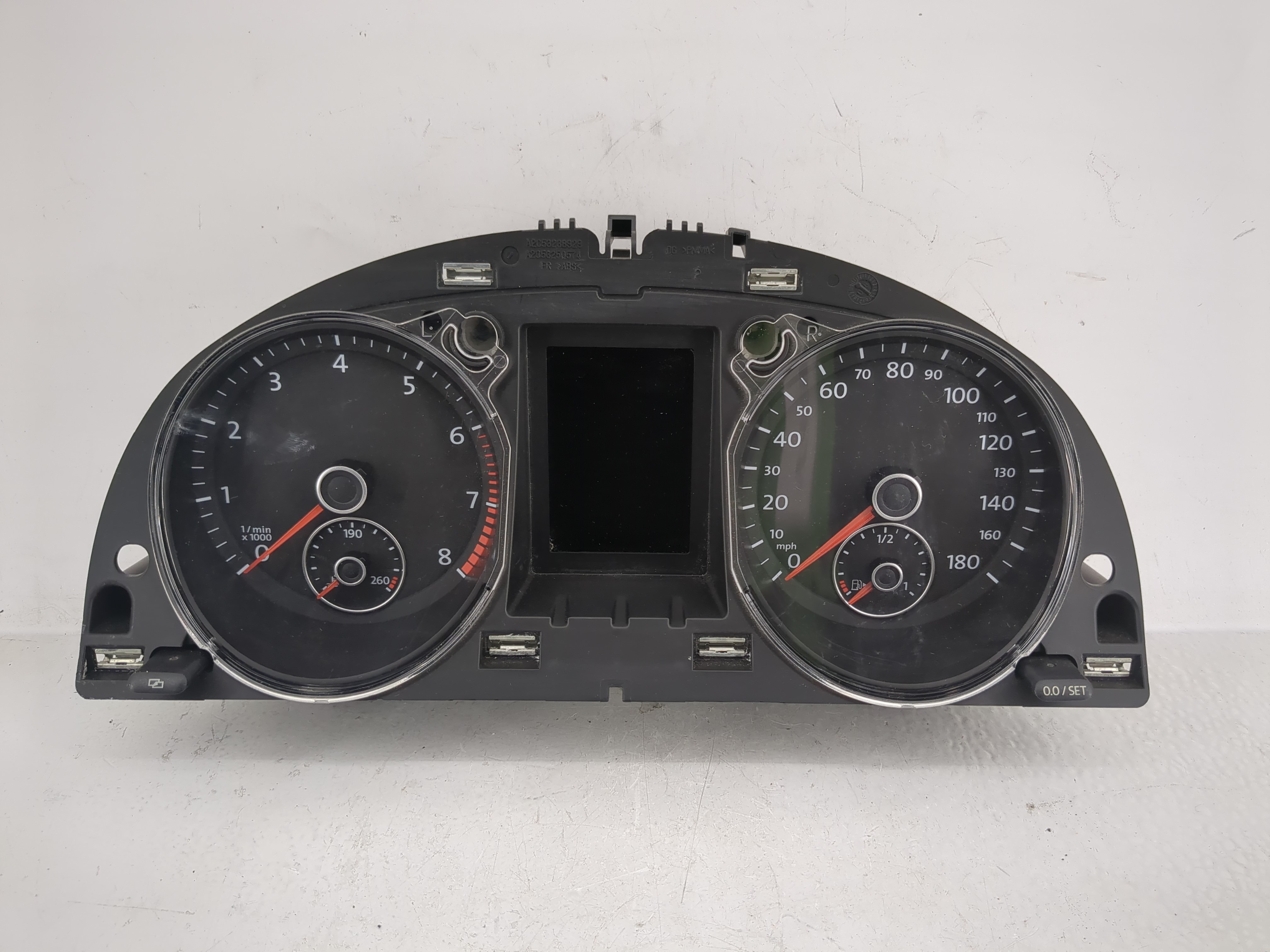 2009-2010 Volkswagen Cc Speedometer Instrument Cluster Gauges 1222695 - Oemusedautoparts1.com