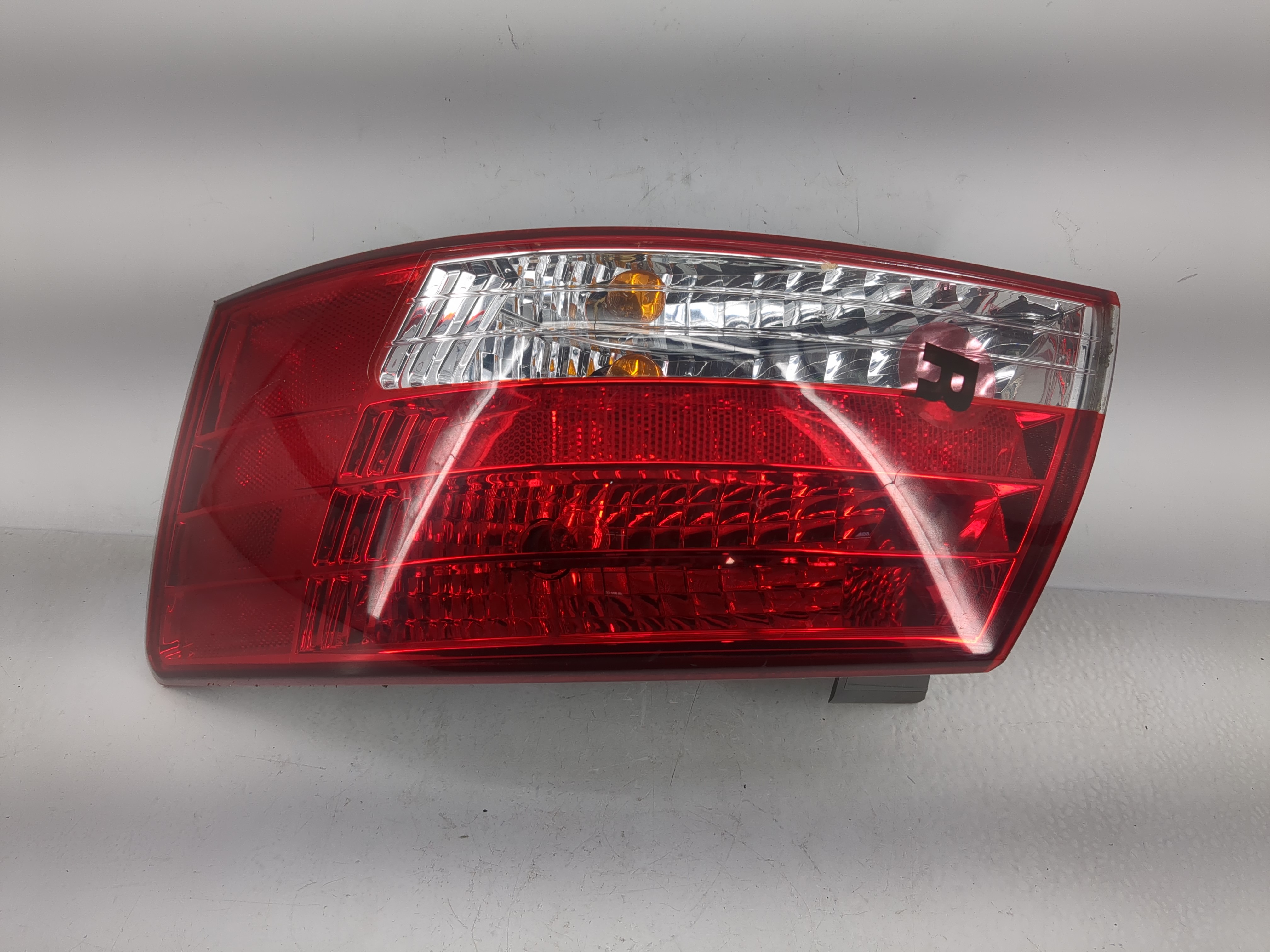 2006-2008 Hyundai Sonata Passenger Right Side Tail Light Taillight Oem 1222702 - Oemusedautoparts1.com