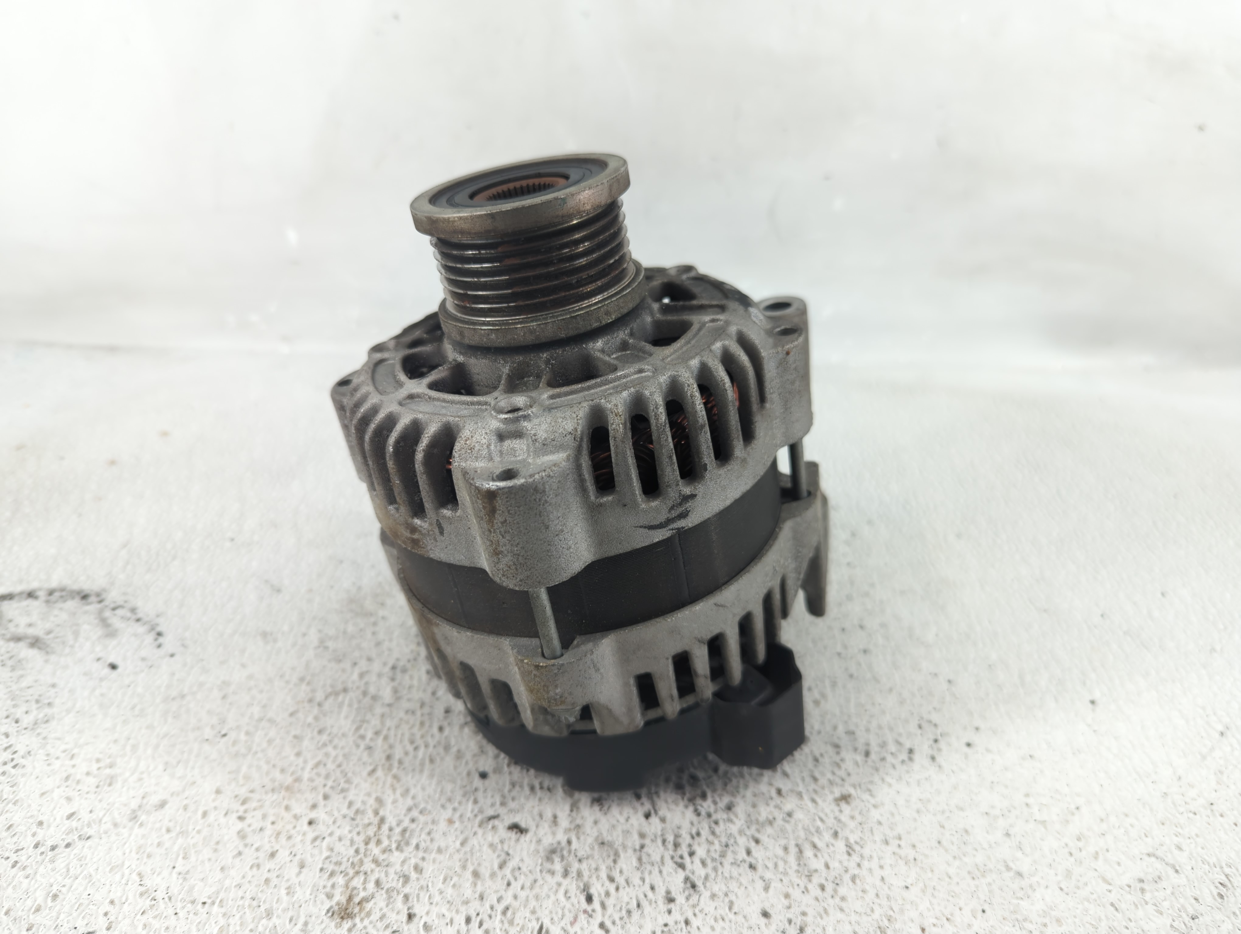 2012 Chevrolet Sonic Alternator Generator Charging Assembly Engine Oem 1222728 - Oemusedautoparts1.com