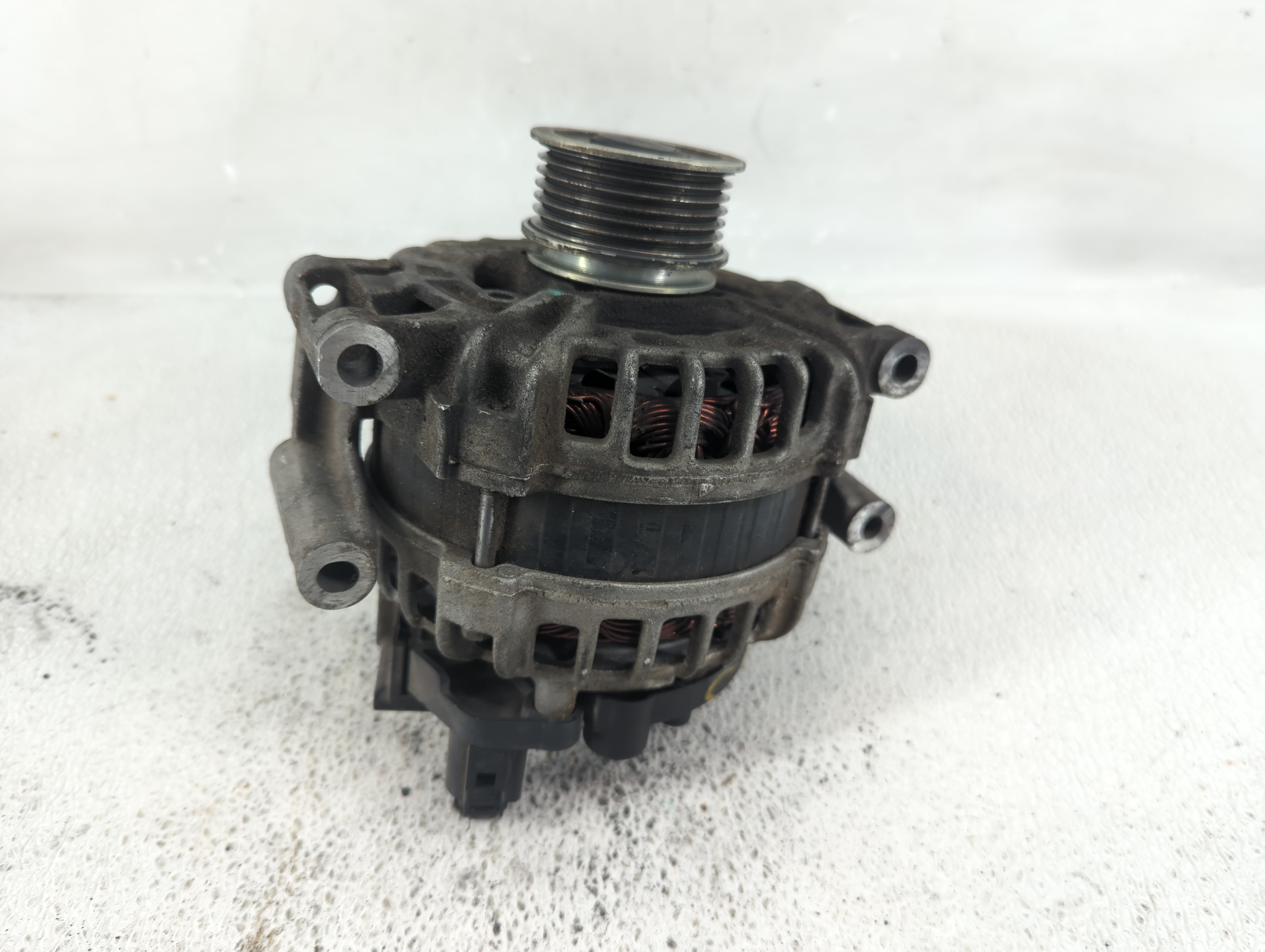 2013 Volkswagen Jetta Alternator Generator Charging Assembly Engine Oem 1222736 - Oemusedautoparts1.com