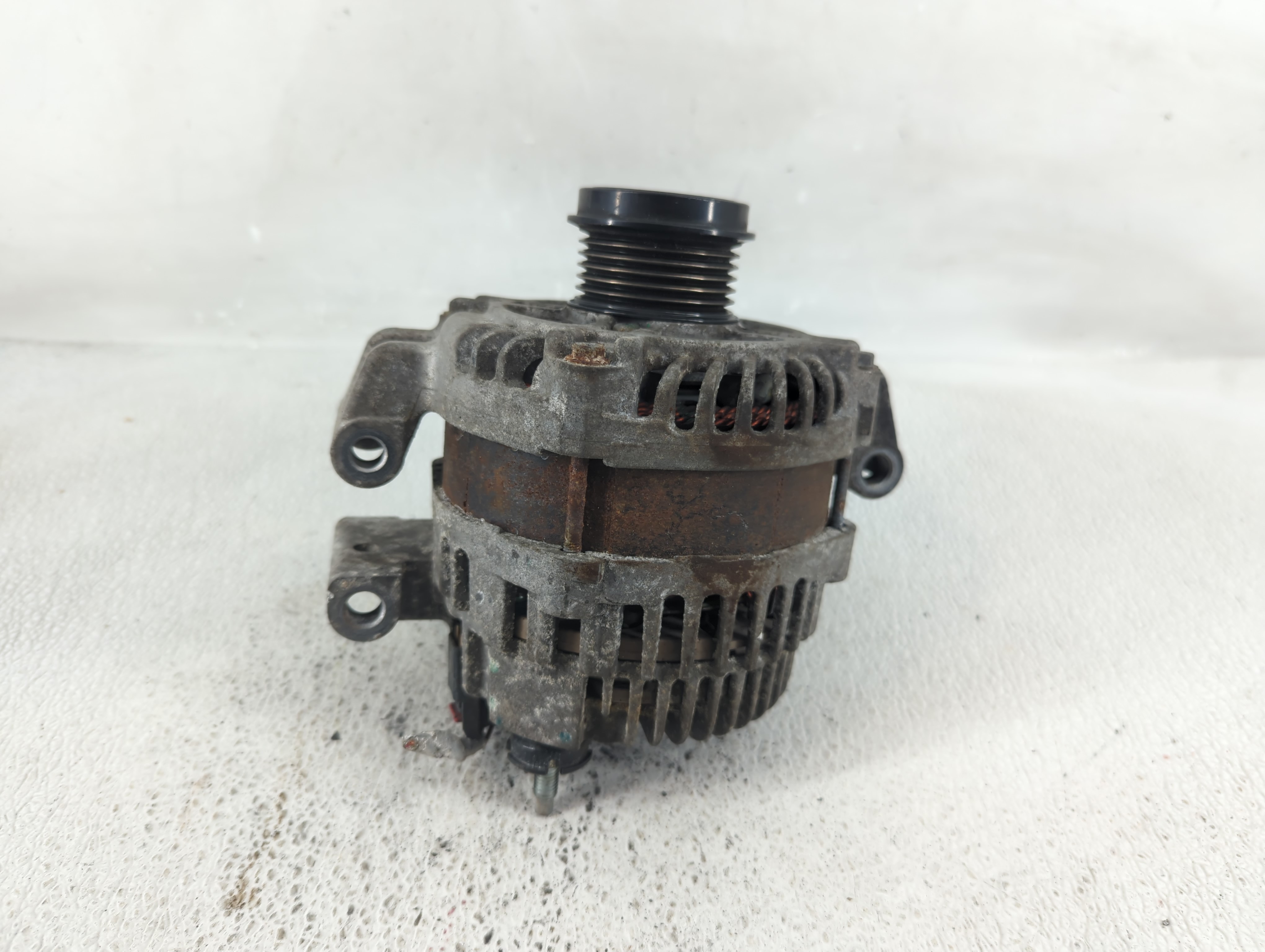 2017-2022 Jeep Compass Alternator Generator Charging Assembly Engine Oem 1222738 - Oemusedautoparts1.com