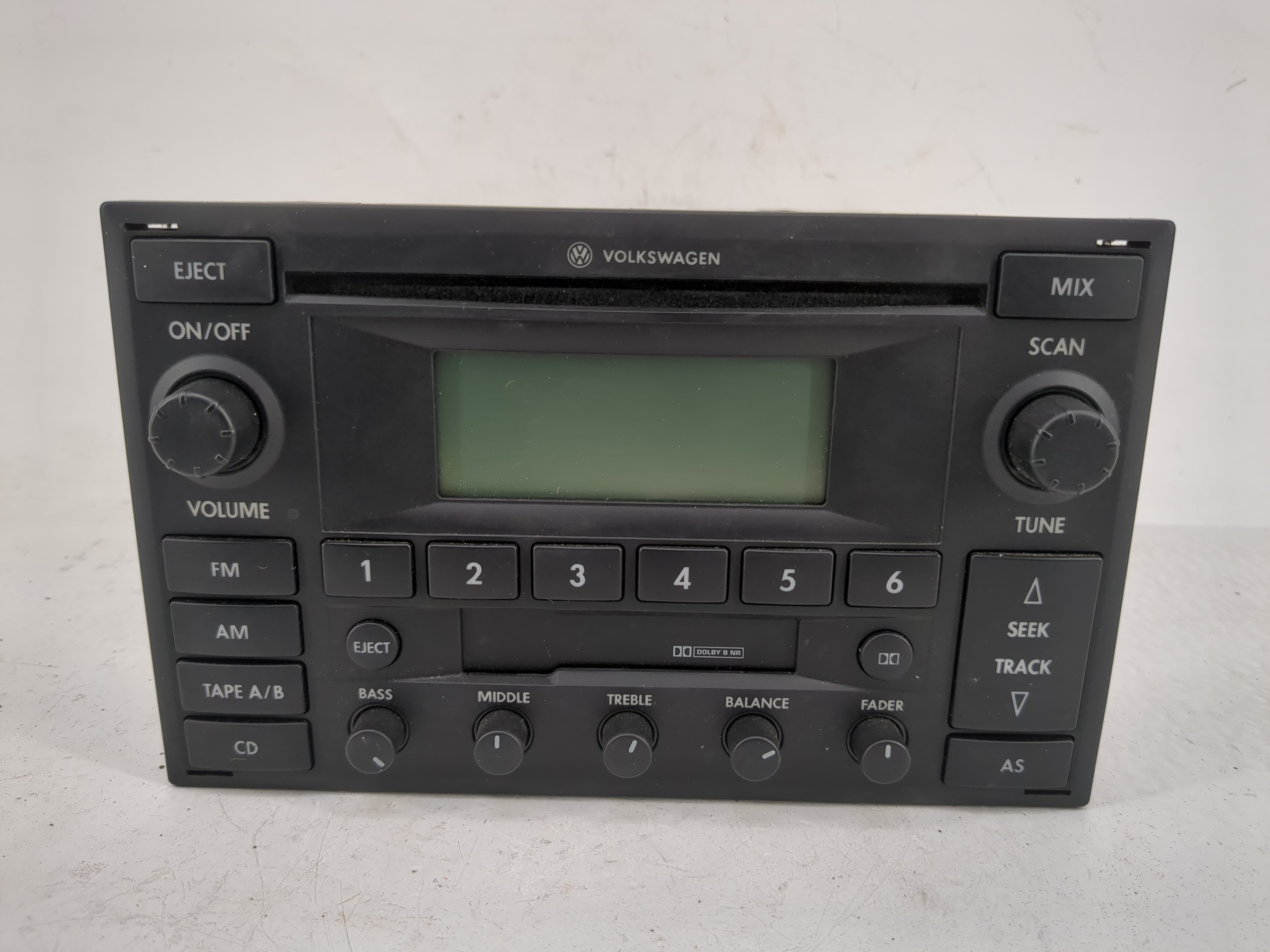 2003-2007 Volkswagen Golf Am Fm Cd Player Radio Receiver 1222751 - Oemusedautoparts1.com