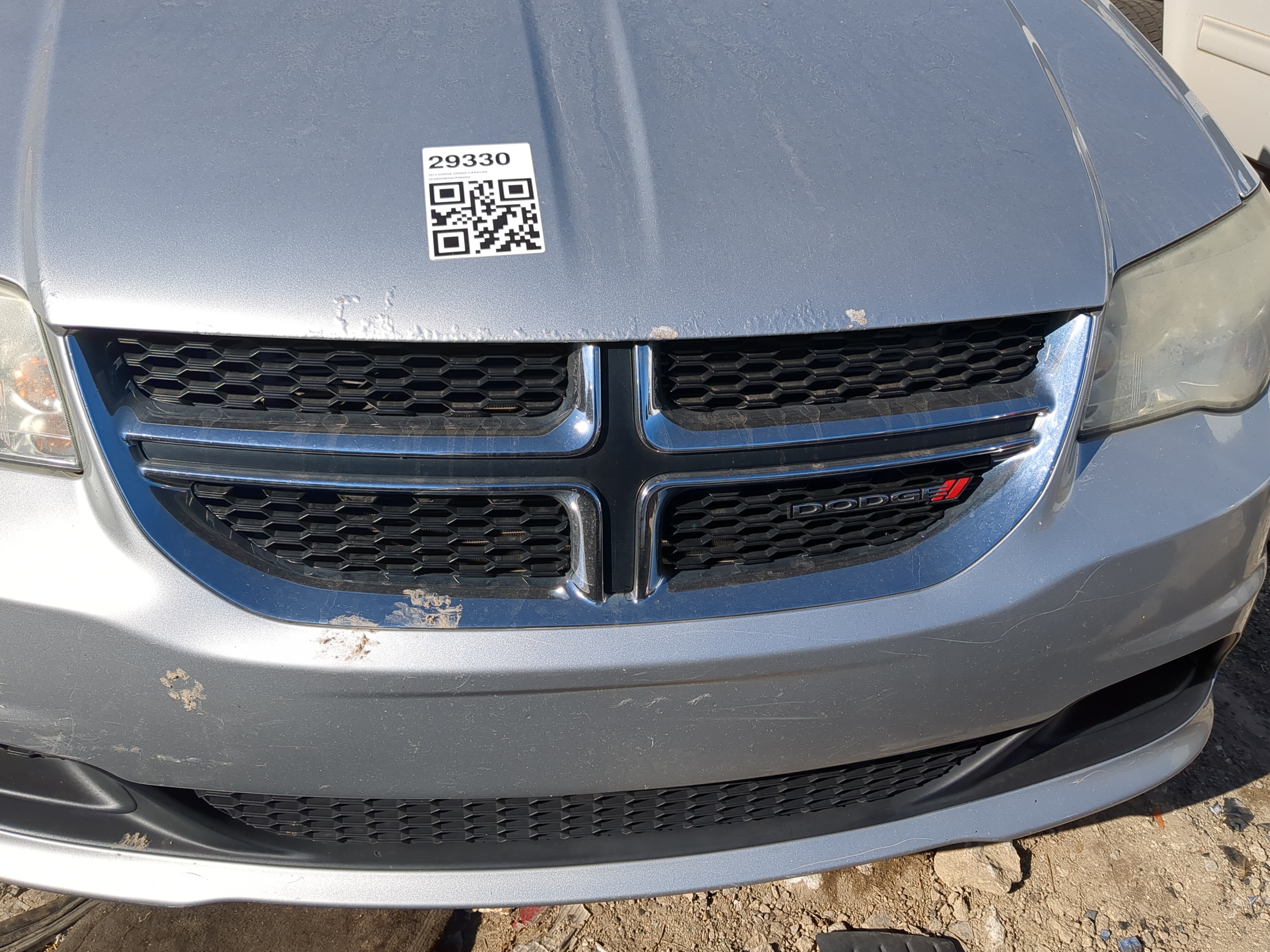 2011-2020 Dodge Grand Caravan Front Grille Bumper Not Included 1222798 - Oemusedautoparts1.com