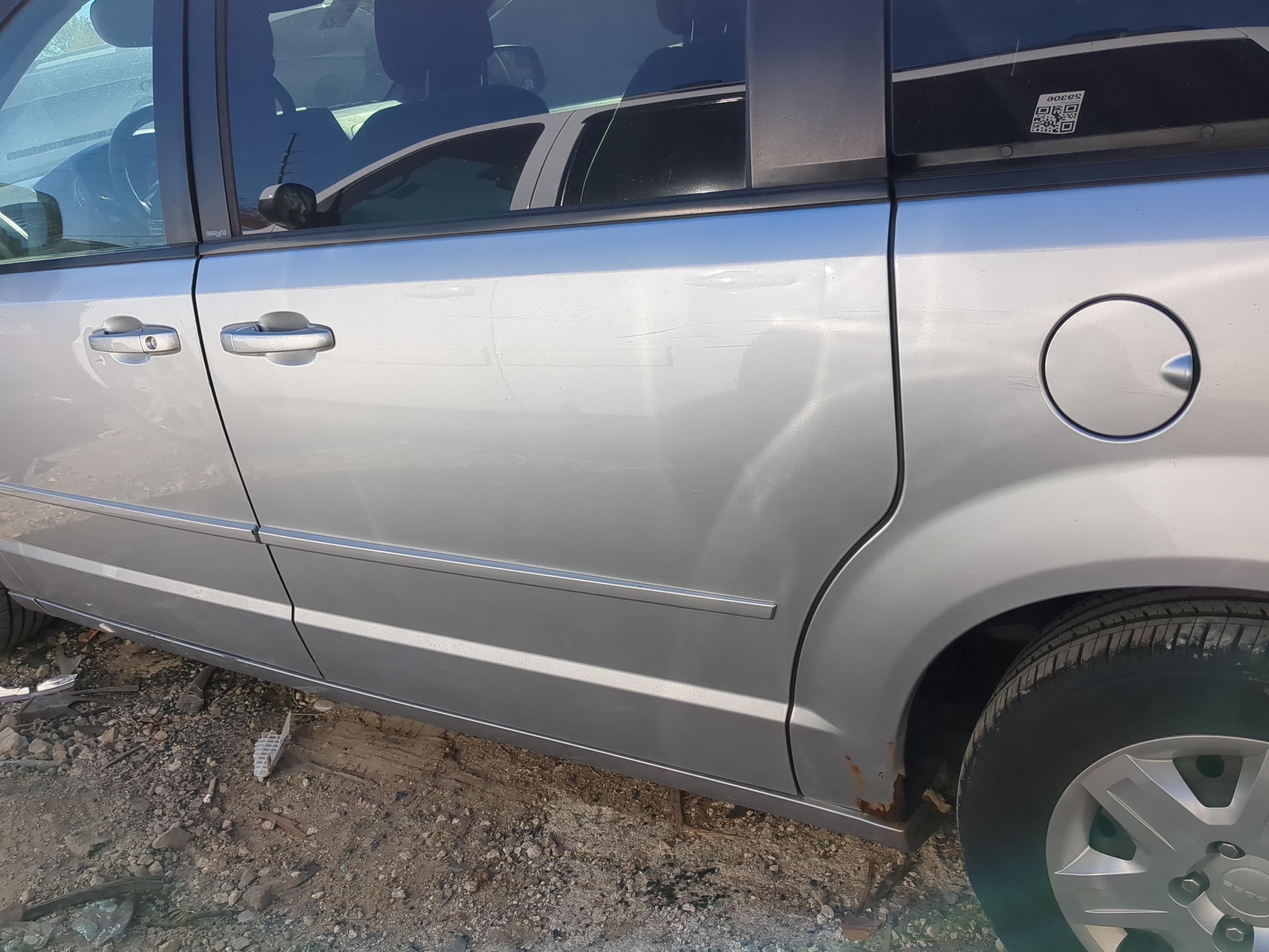 2008-2020 Dodge Grand Caravan Driver Rear Door Oem 1222918 - Oemusedautoparts1.com