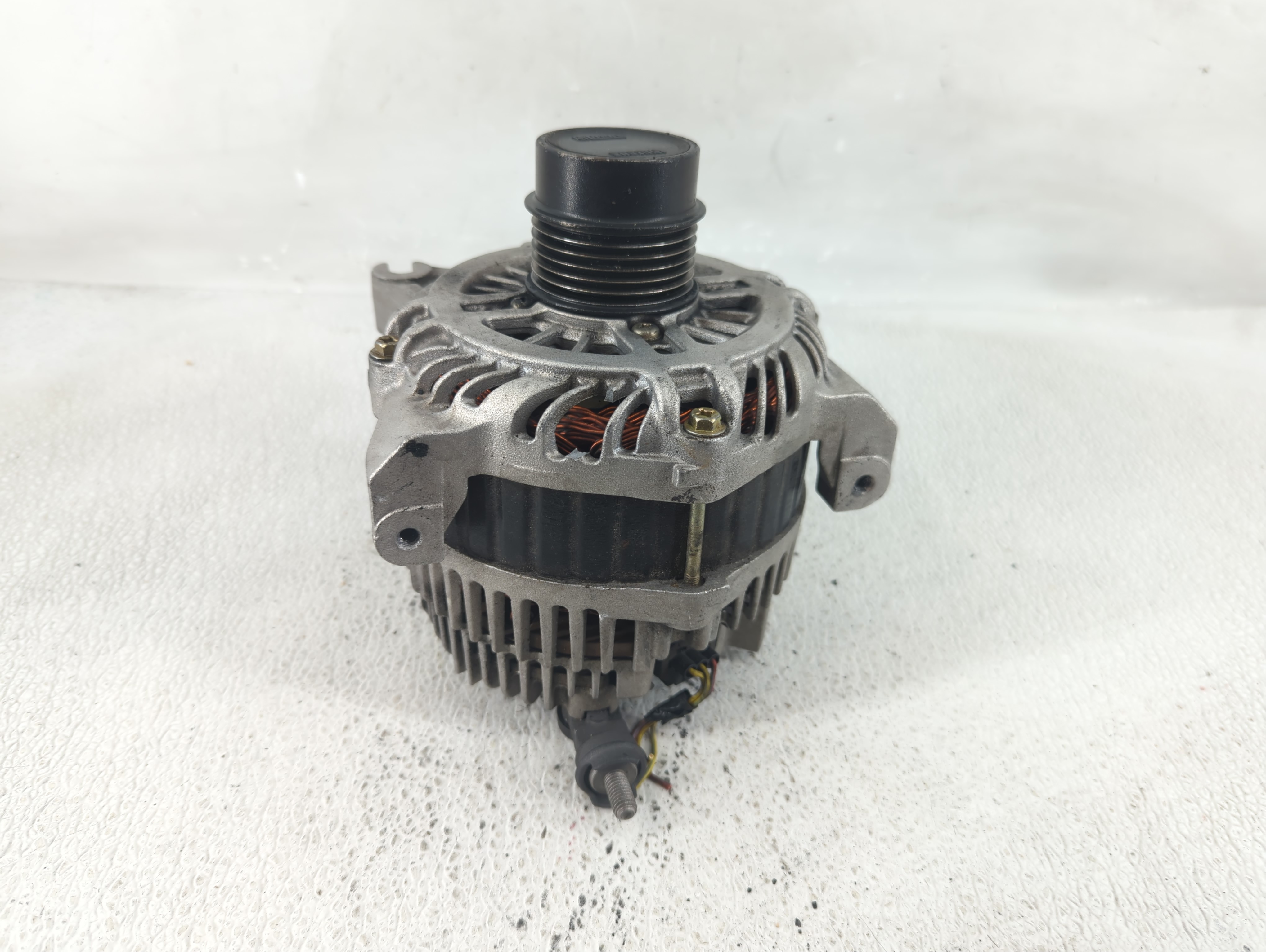 2009 Mercury Grand Marquis Alternator Generator Charging Assembly Engine Oem 1222930 - Oemusedautoparts1.com