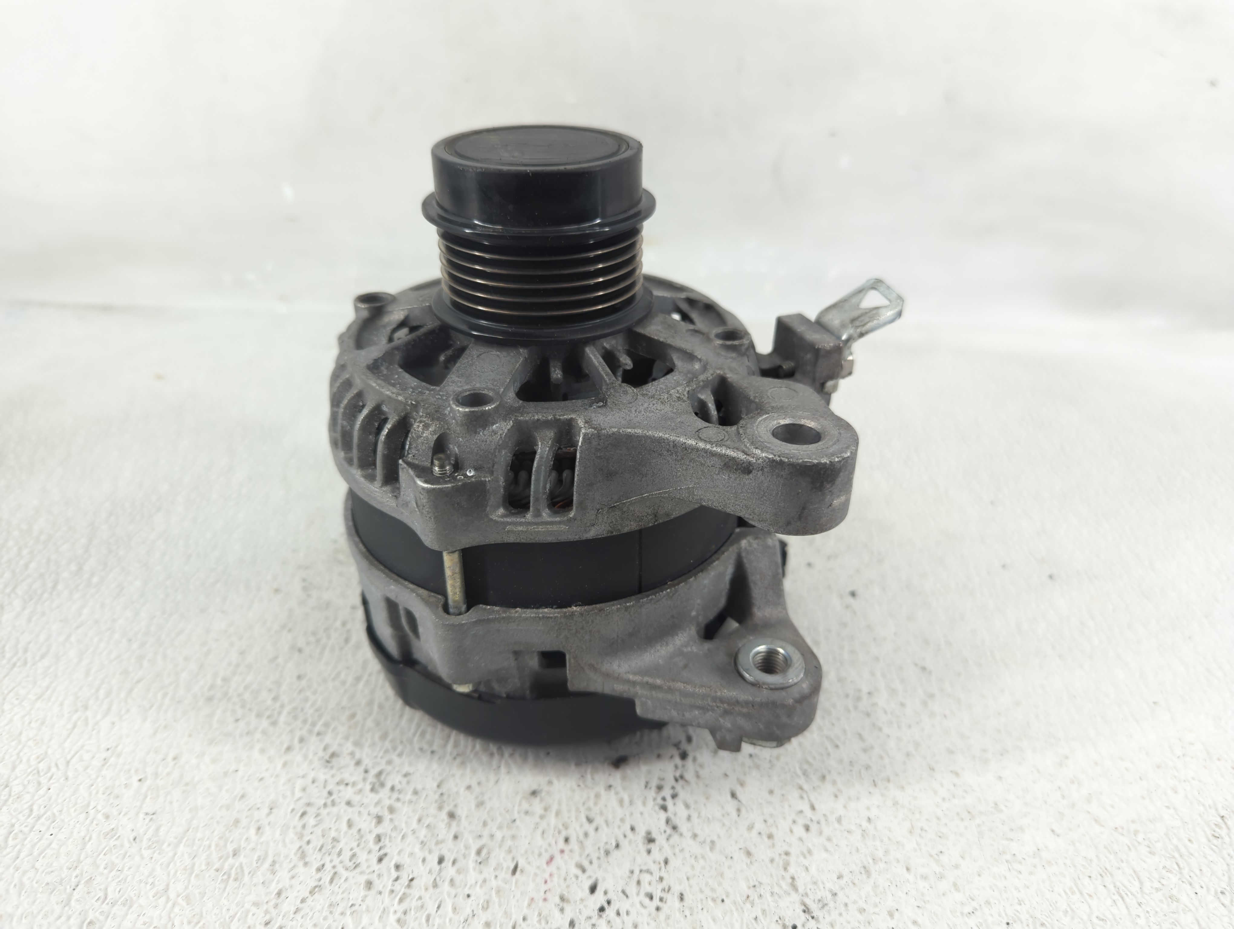 2020 Toyota Corolla Alternator Generator Charging Assembly Engine Oem 1222932 - Oemusedautoparts1.com