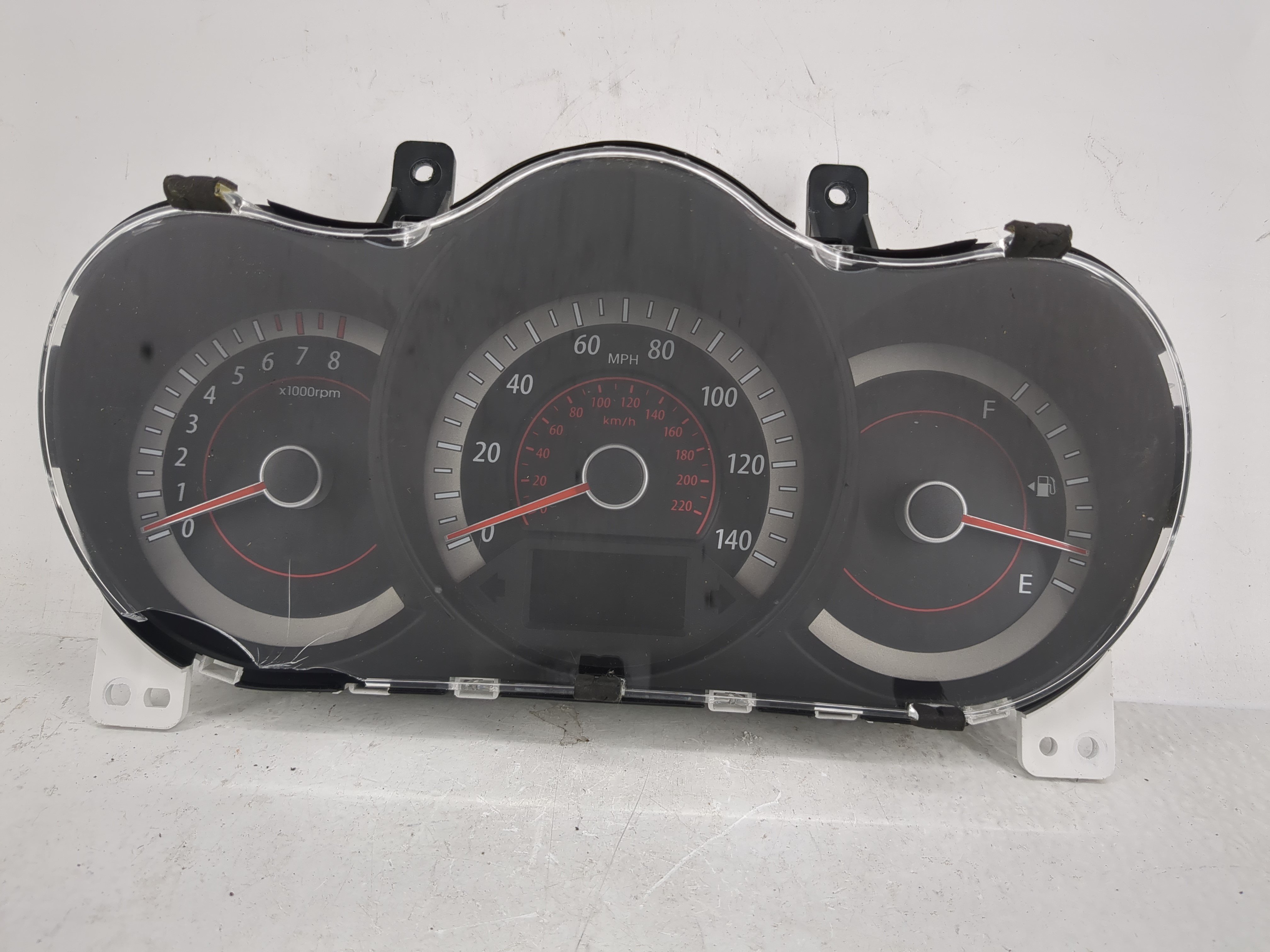 2013-2013 Kia Forte Speedometer Instrument Cluster Gauges 94021-1m200 1222935 - Oemusedautoparts1.com