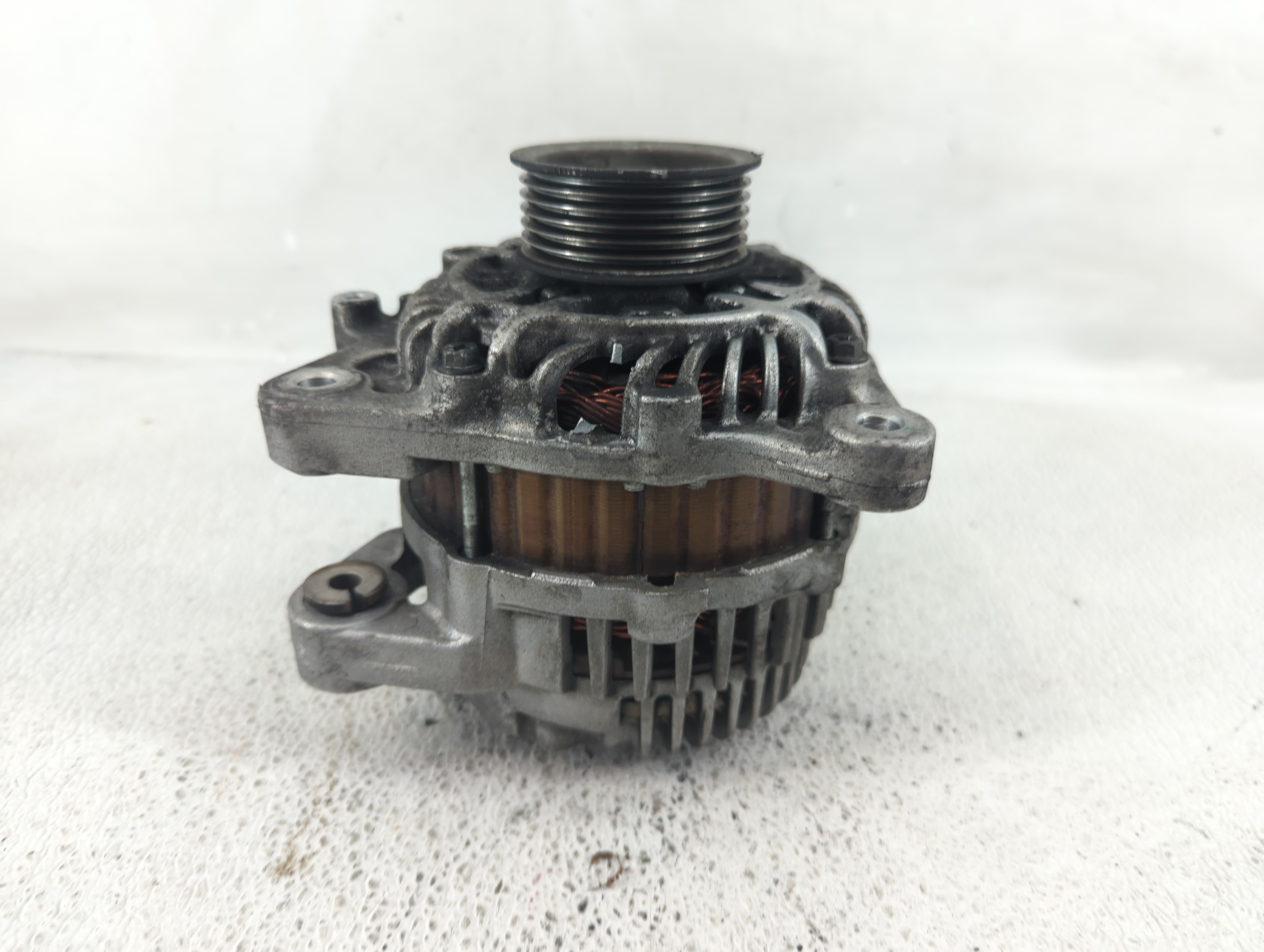 2016-2018 Honda Hr-v Alternator Generator Charging Assembly Engine Oem 1222956 - Oemusedautoparts1.com