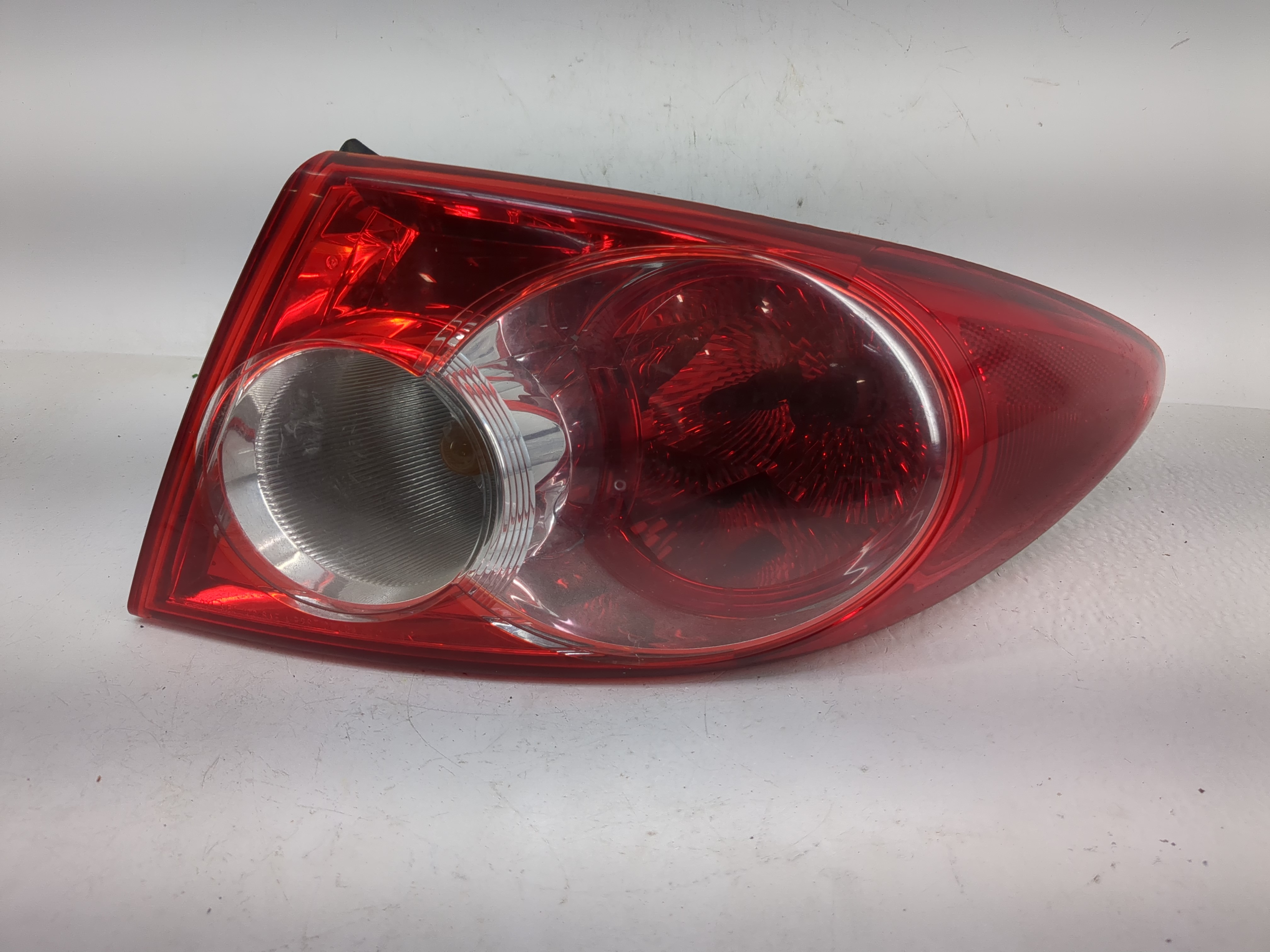 2006-2007 Mazda 6 Passenger Right Side Tail Light Taillight Oem 1222961 - Oemusedautoparts1.com