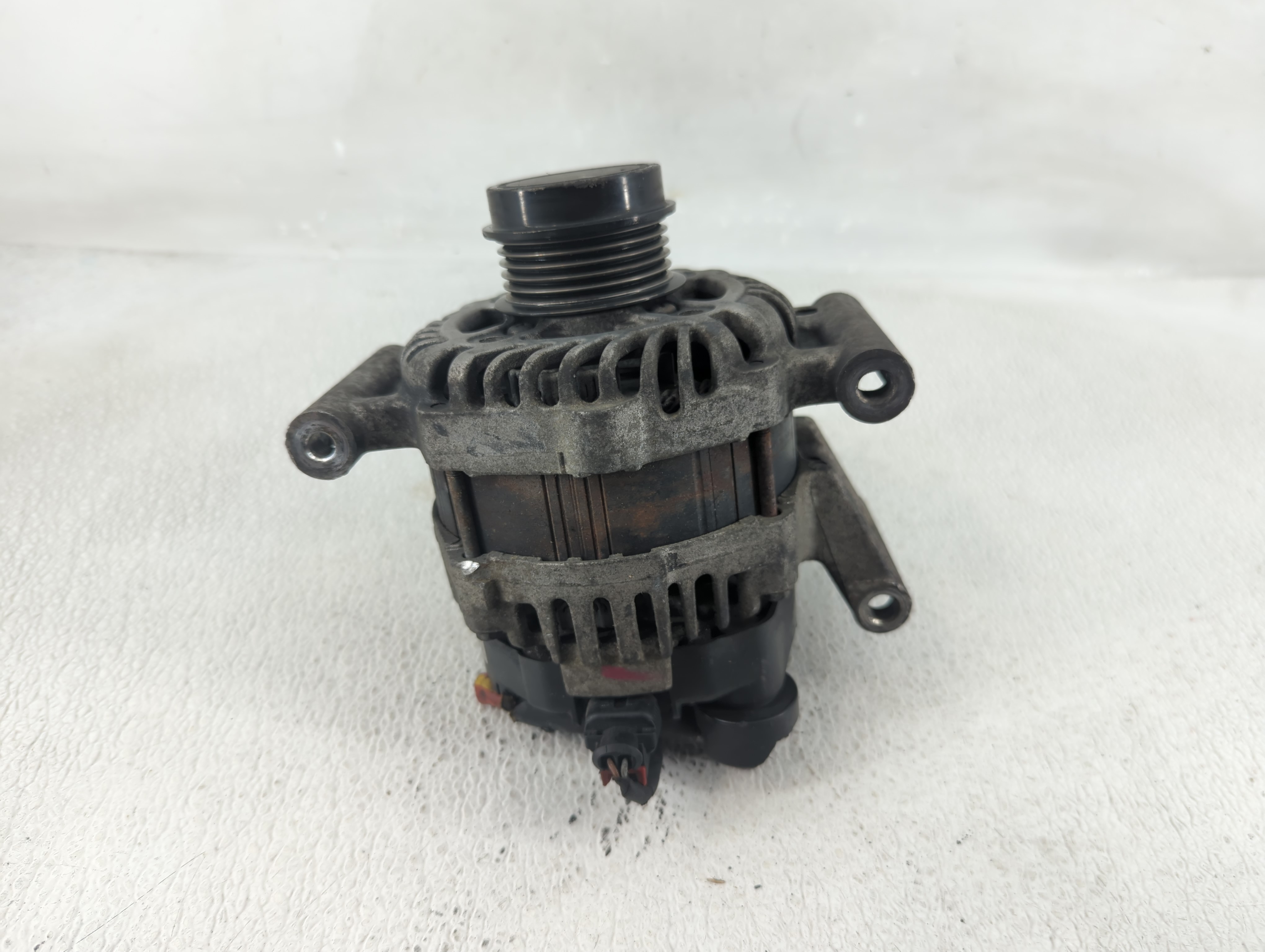 2016 Chevrolet Malibu Alternator Generator Charging Assembly Engine Oem 1222974 - Oemusedautoparts1.com