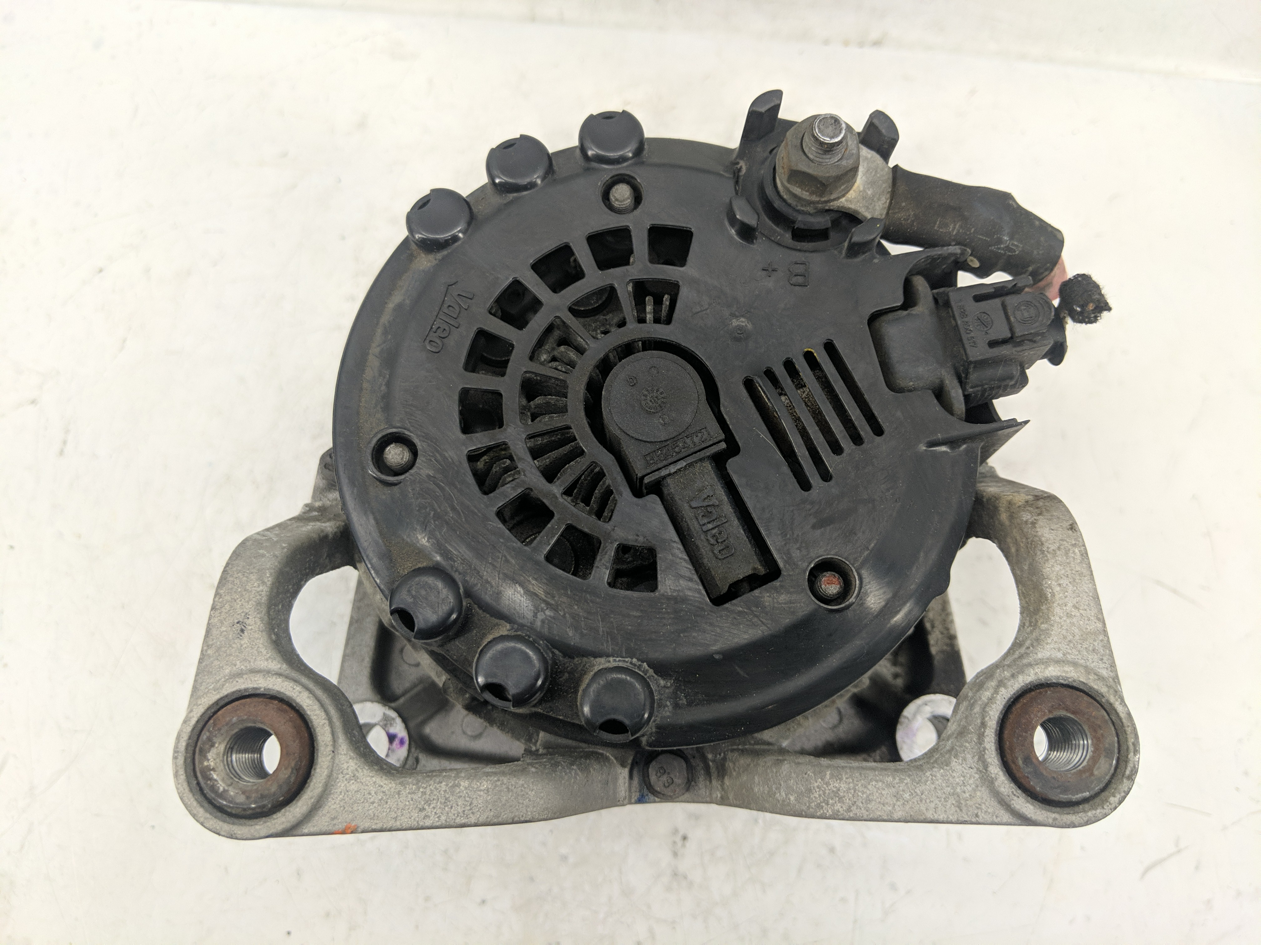 Picture of 2011 Chevrolet Cruze Alternator Generator Charging Assembly Engine Oem 1222980