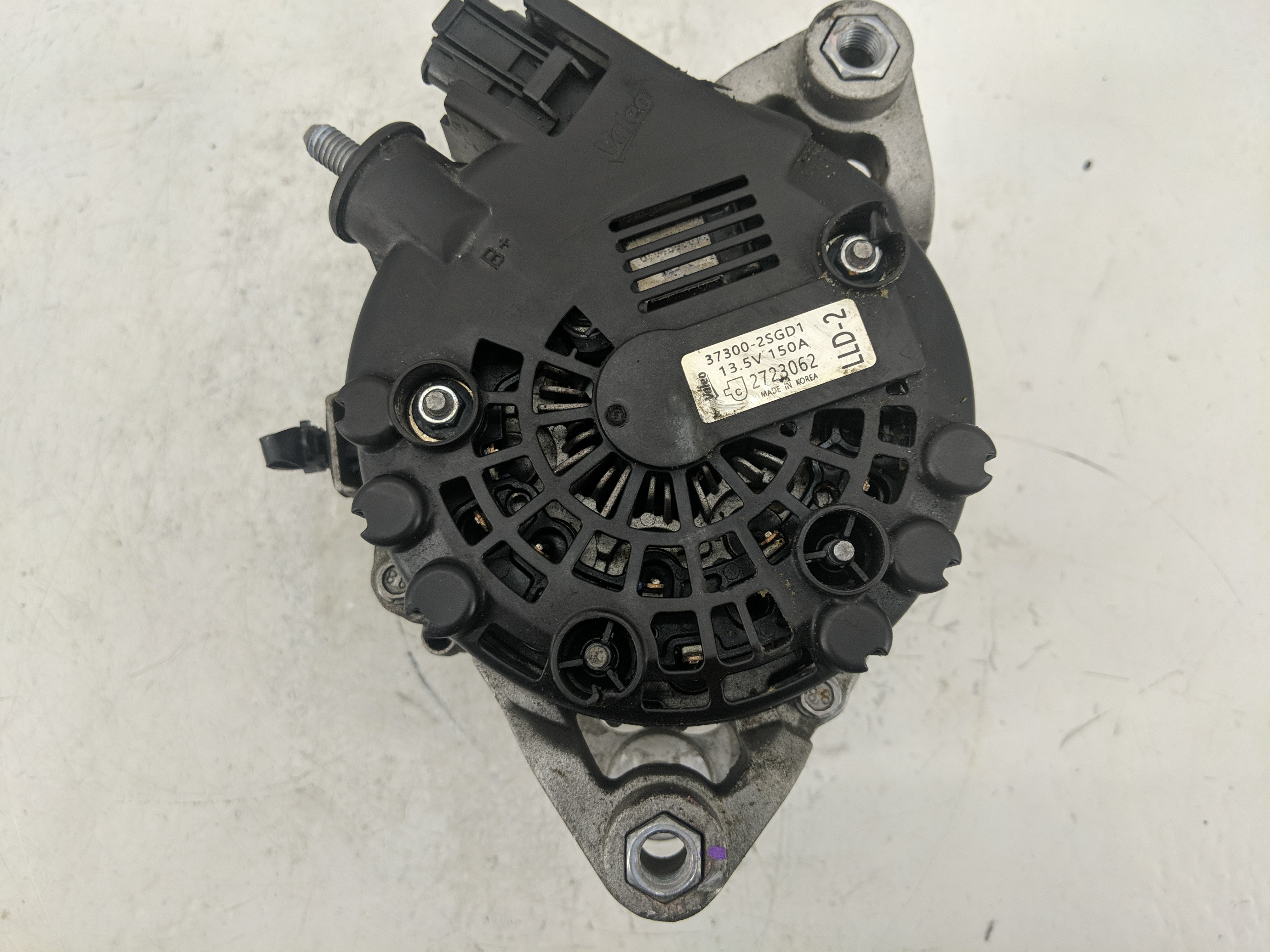 Picture of Kia Sportage Alternator Generator Charging Assembly Engine Oem 1222990