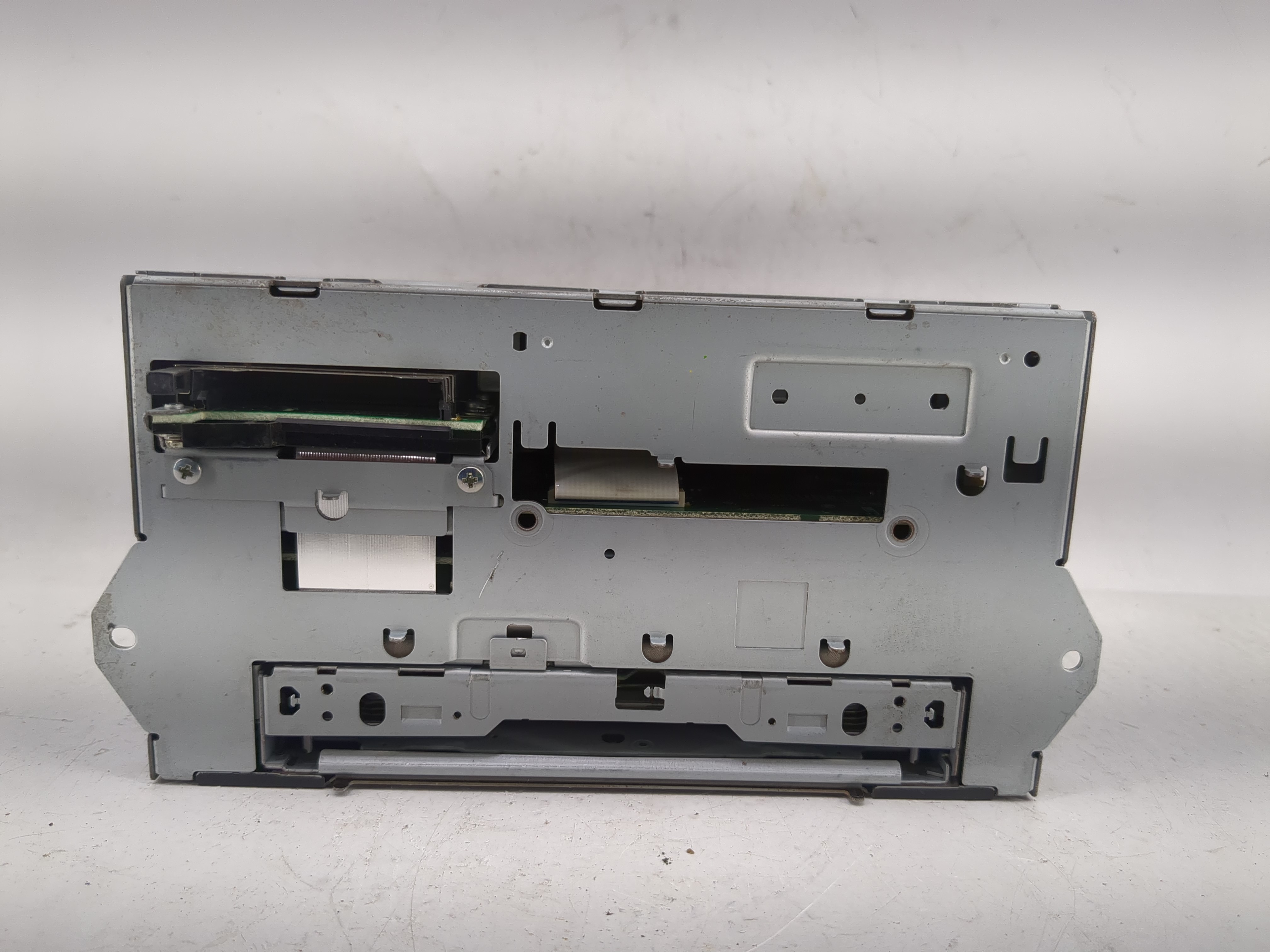 2007-2007 Infiniti G35 Am Fm Cd Player Radio Receiver 1222999 - Oemusedautoparts1.com