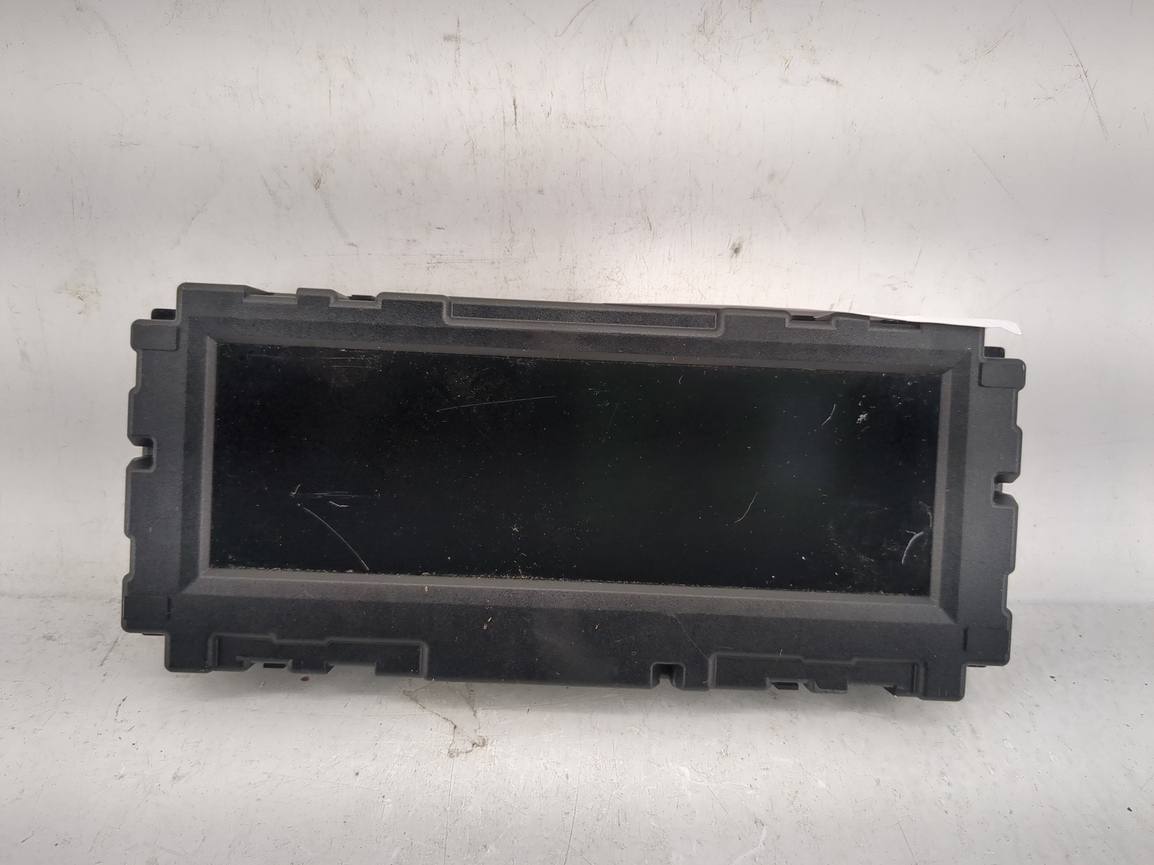 2010-2015 Chevrolet Equinox Information Display Screen 1223001 - Oemusedautoparts1.com