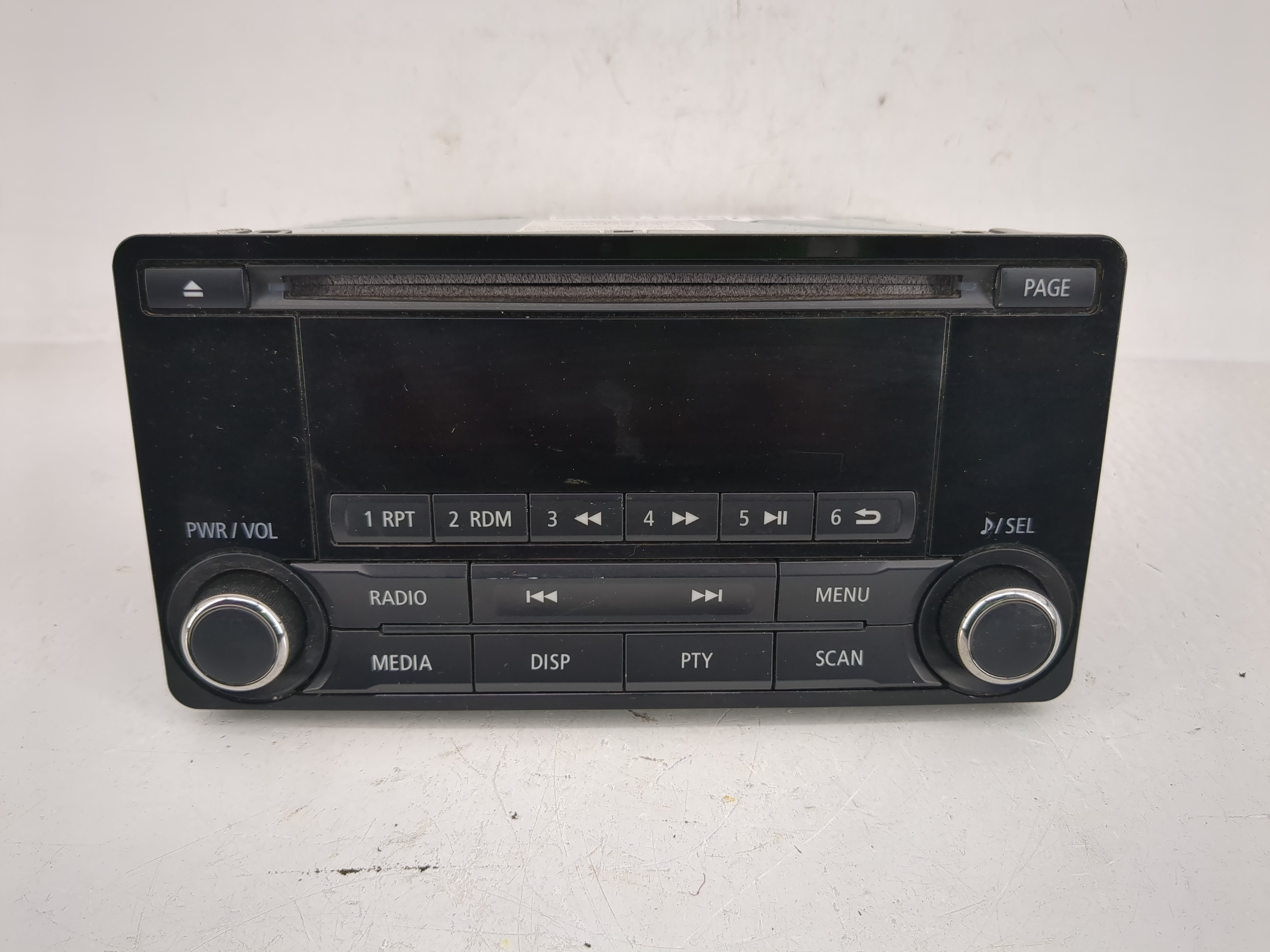 2015 Mitsubishi Outlander Sport Am Fm Cd Player Radio Receiver 1223015 - Oemusedautoparts1.com