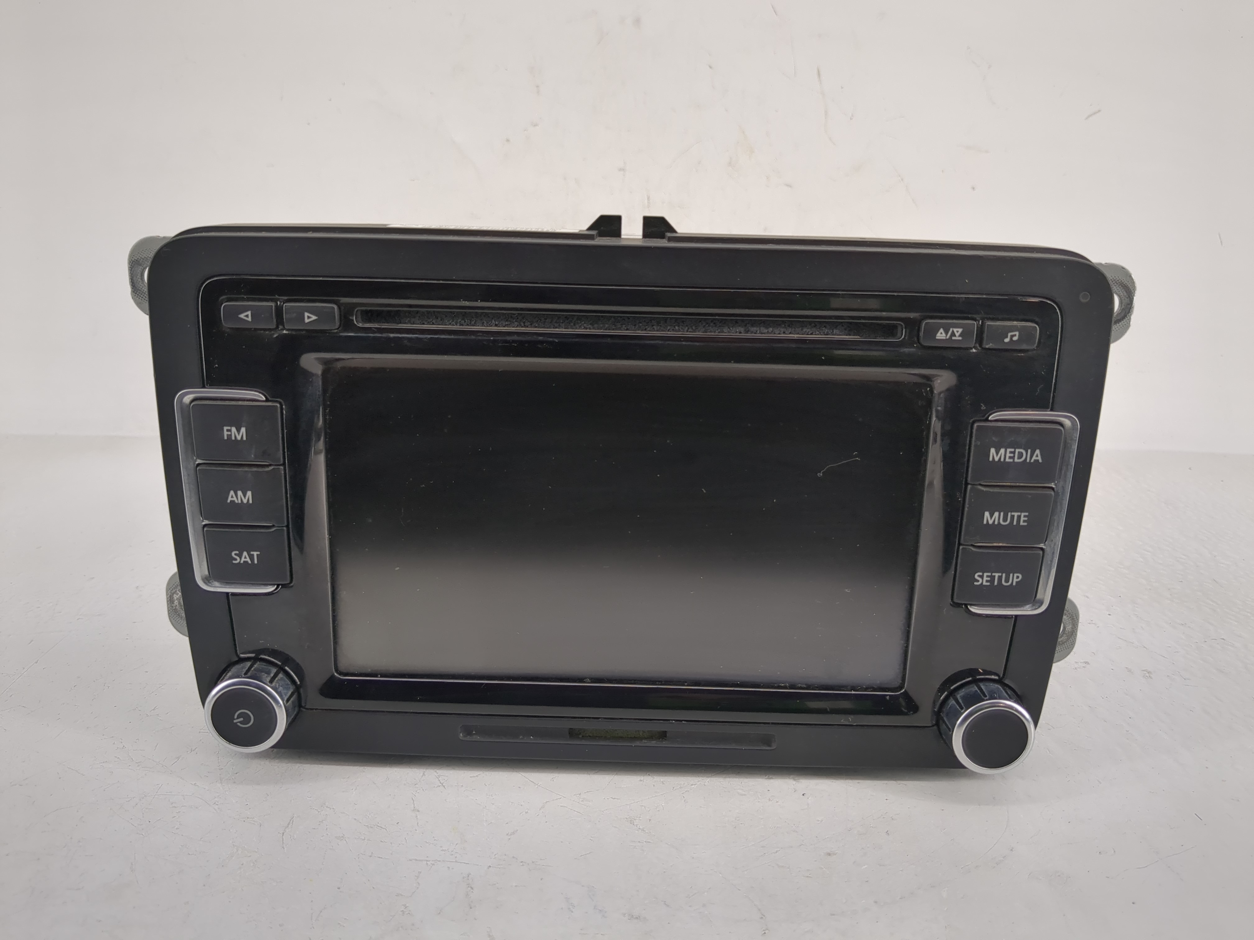 2006-2010 Volkswagen Passat Am Fm Cd Player Radio Receiver 1223024 - Oemusedautoparts1.com