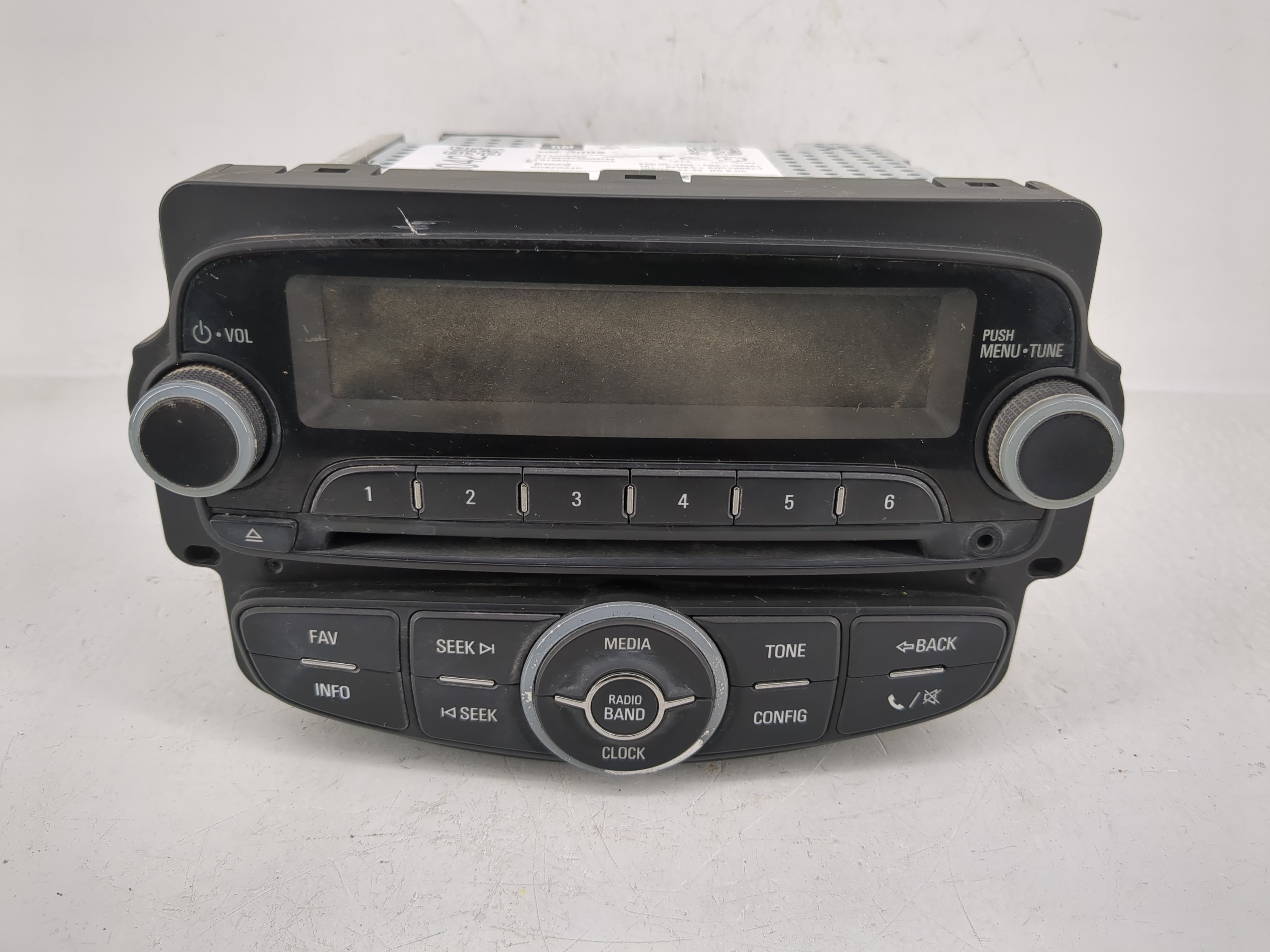 2015-2015 Chevrolet Sonic Am Fm Cd Player Radio Receiver 1223042 - Oemusedautoparts1.com