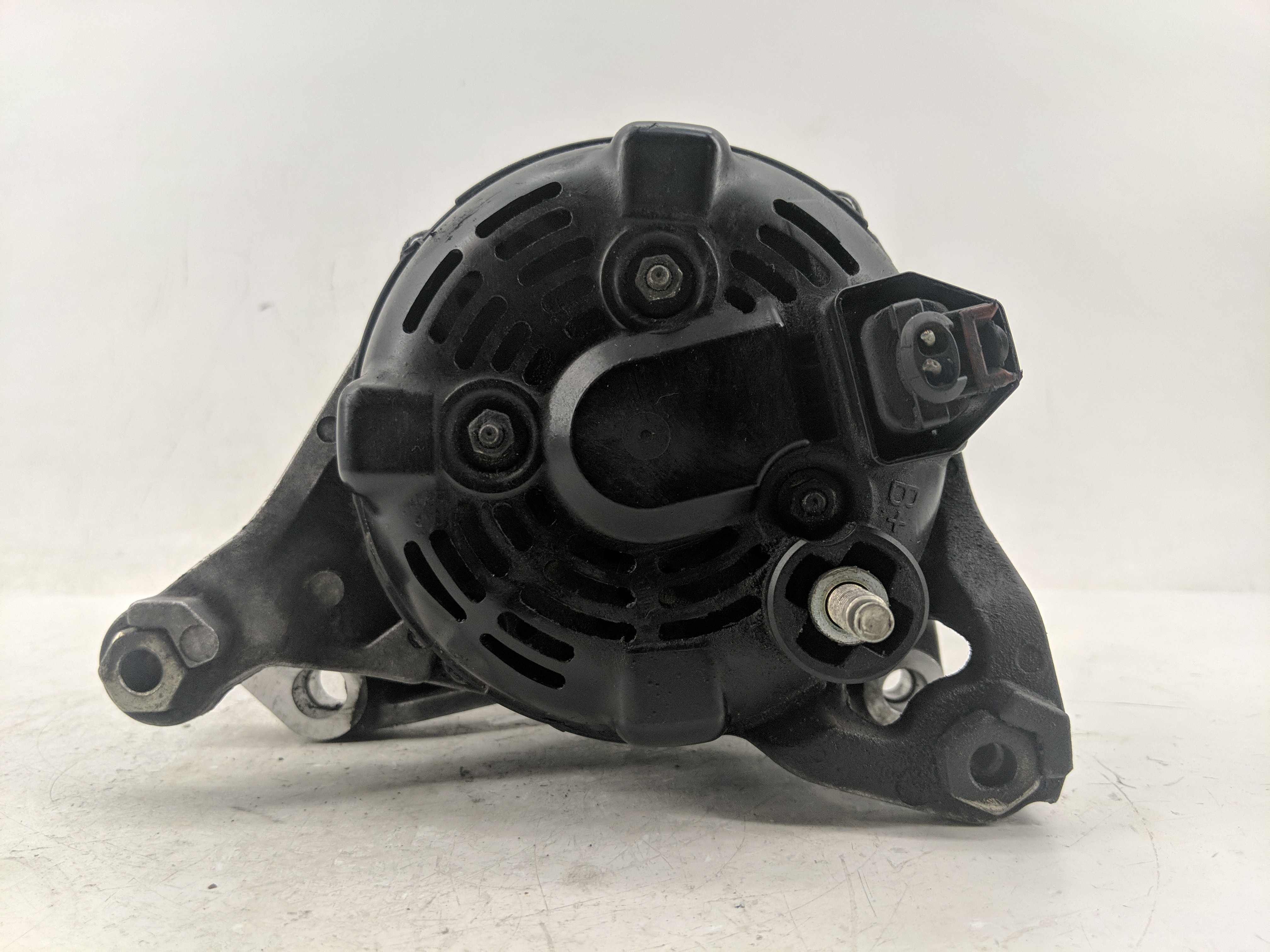 Picture of 2017-2022 Gmc Acadia Alternator Generator Charging Assembly Engine Oem 1223079