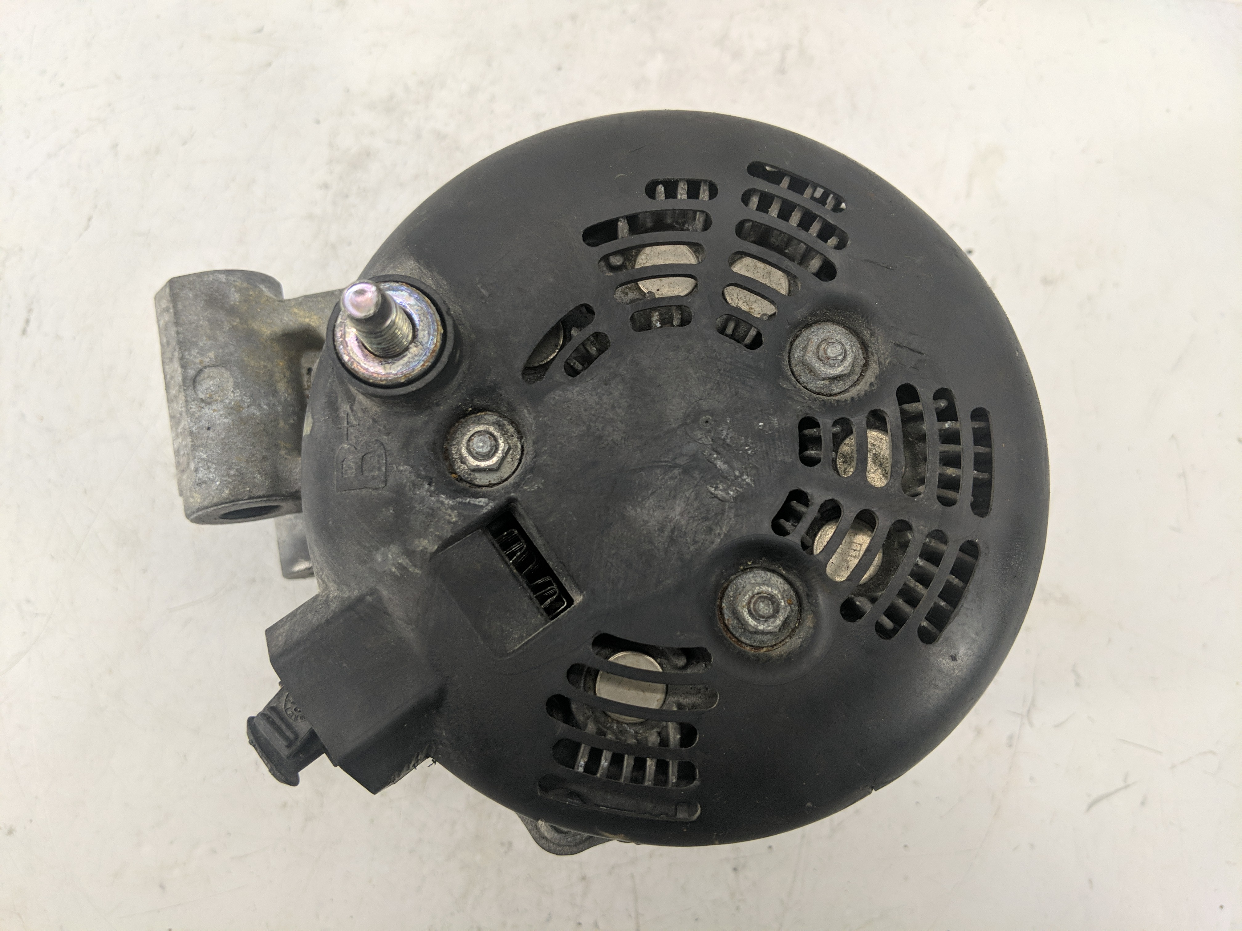 Picture of 2008 Buick Enclave Alternator Generator Charging Assembly Engine Oem 1223083