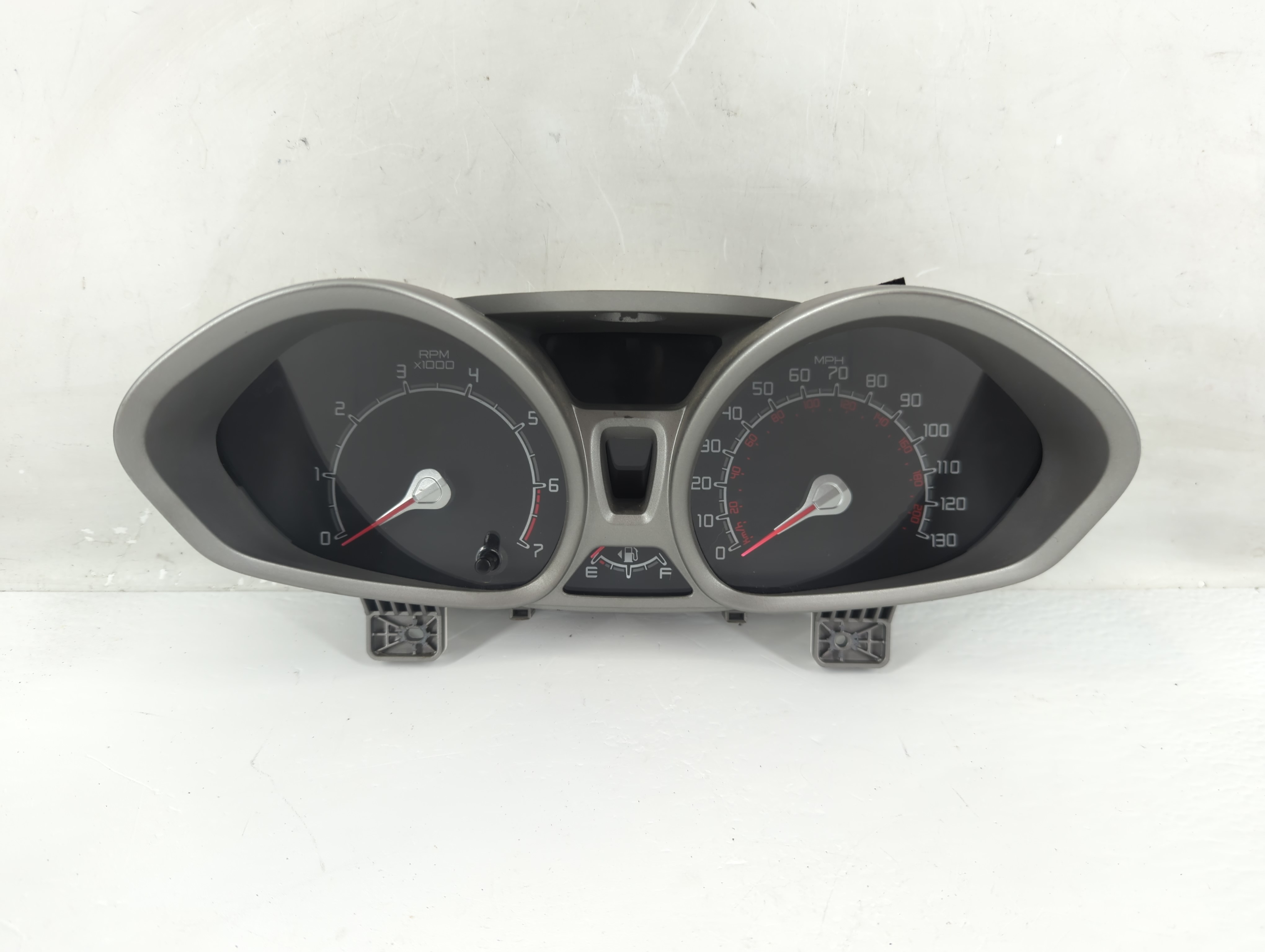 2011-2011 Ford Fiesta Speedometer Instrument Cluster Gauges 1223088 - Oemusedautoparts1.com